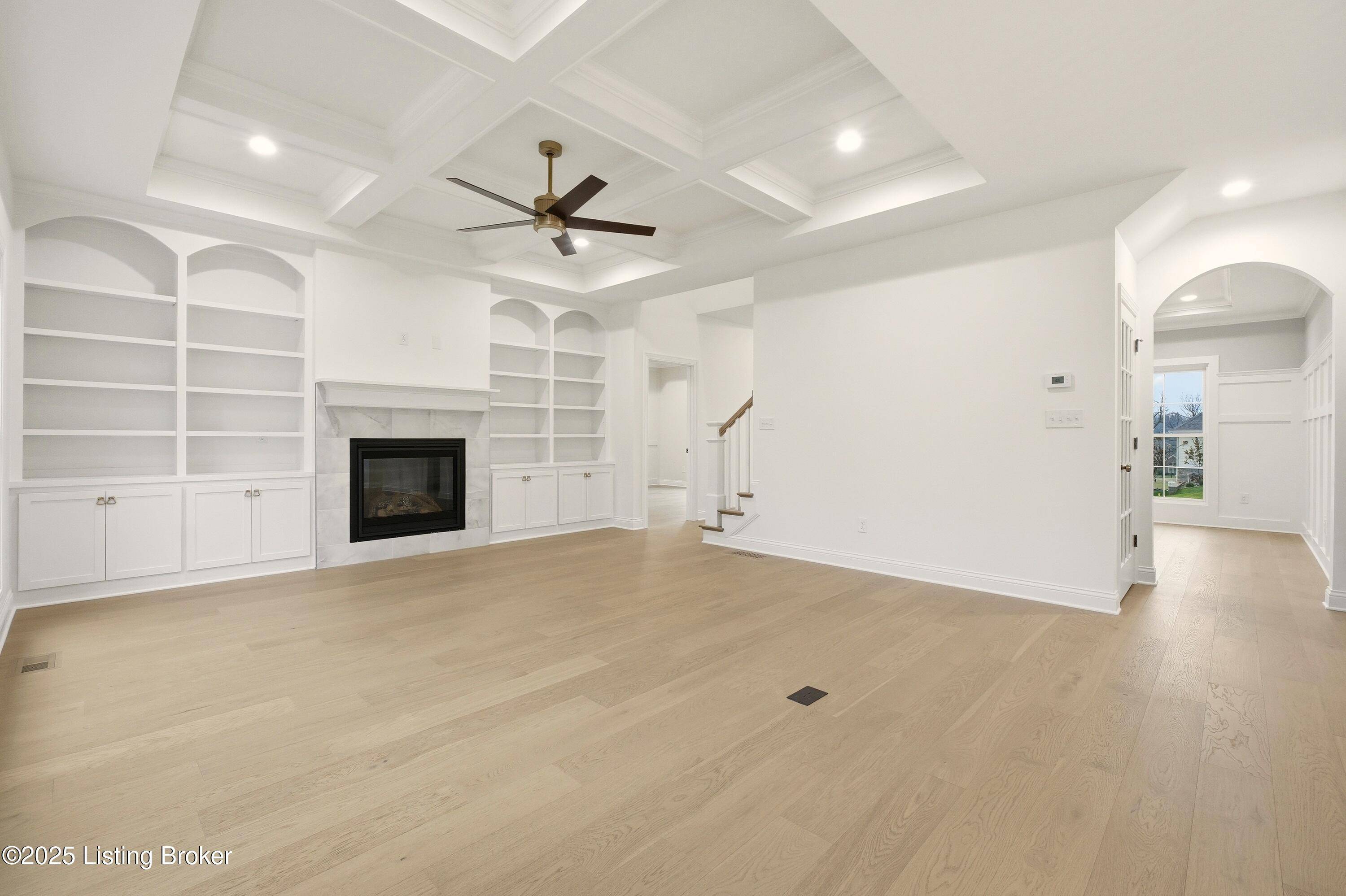 Louisville, KY 40299,4011 Thomas Farm Dr