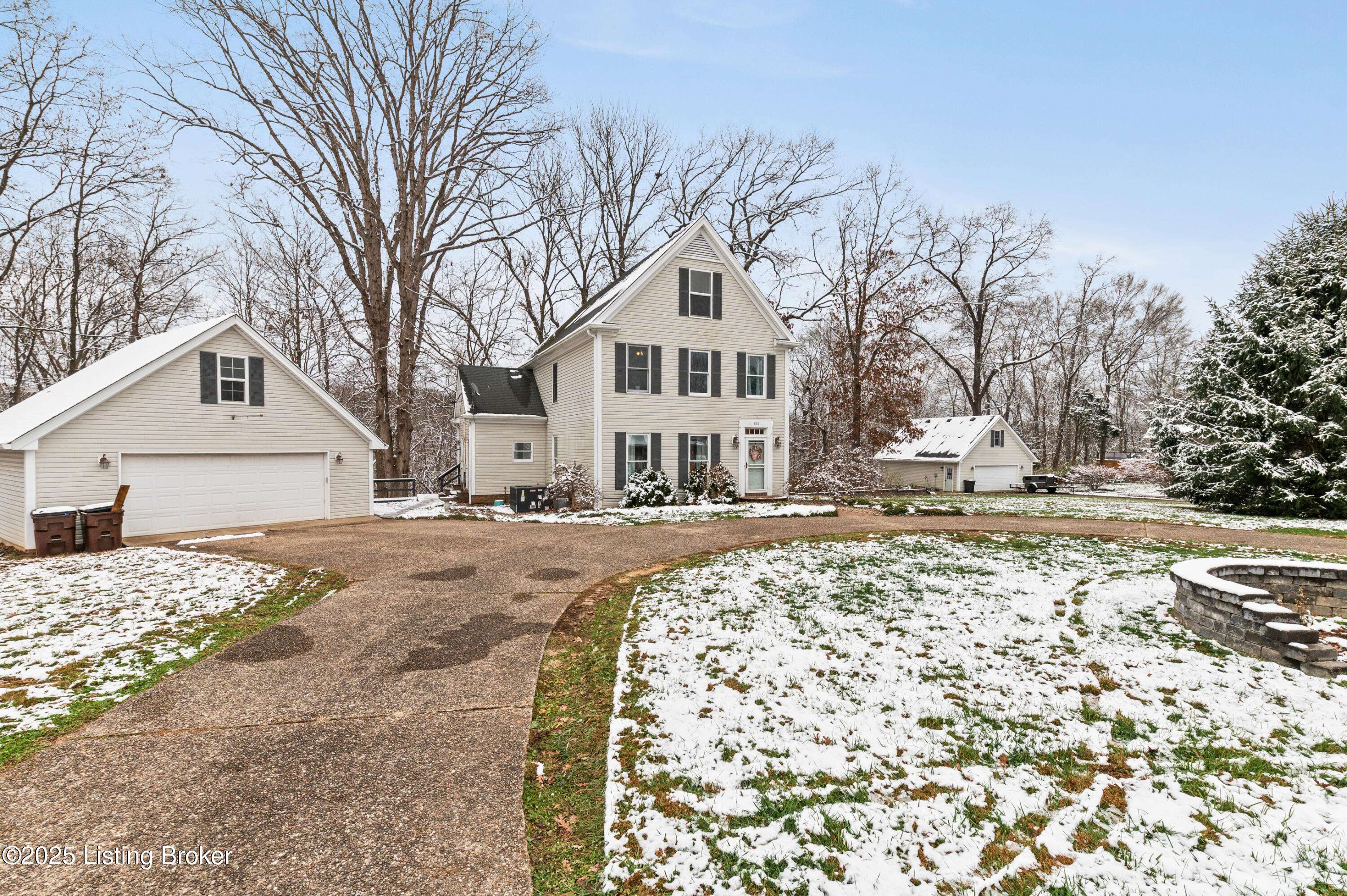 Shepherdsville, KY 40165,858 Old Mill Stream Ln