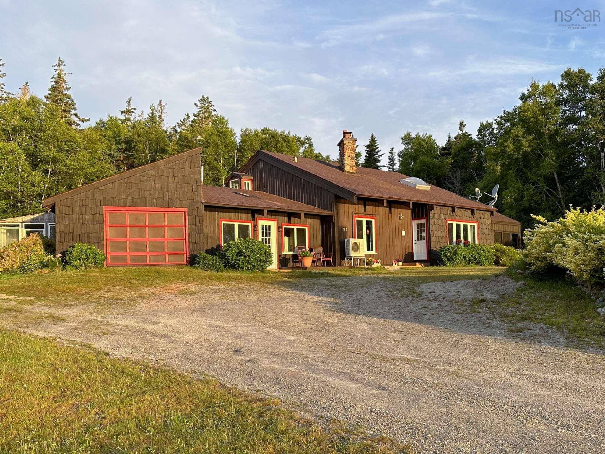 Surettes Island, NS B0W 3M0,1617 Highway 308