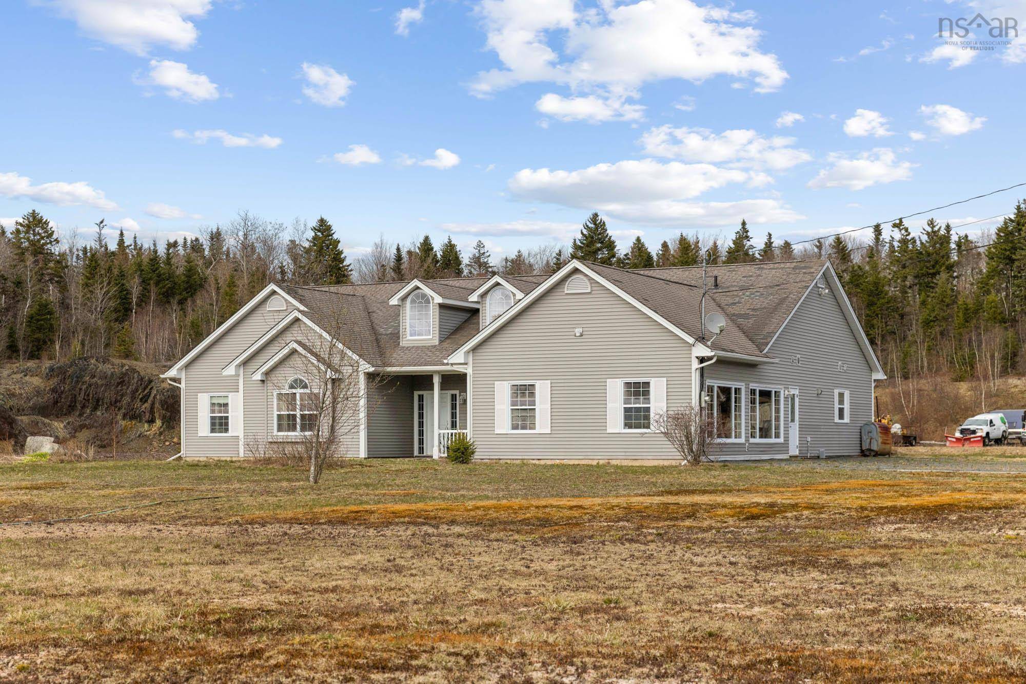 Mount Uniacke, NS B0N 1Z0,315 Highway 1