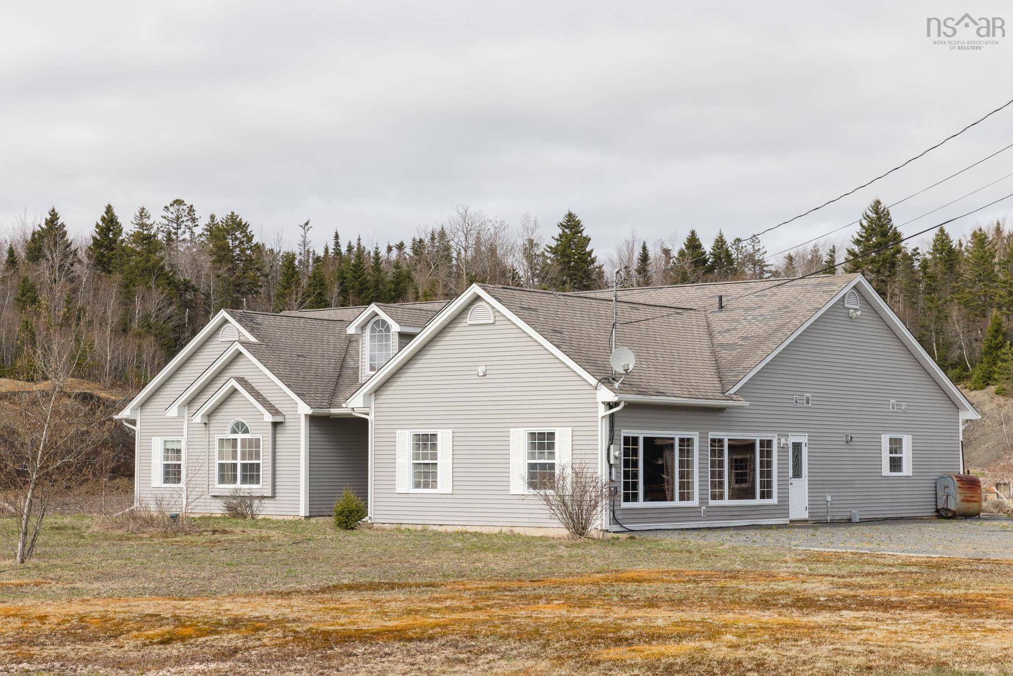 Mount Uniacke, NS B0N 1Z0,315 Highway 1