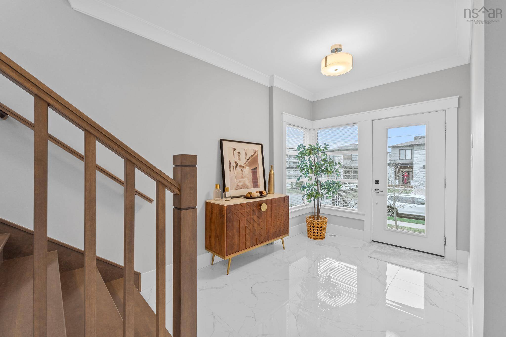 West Bedford, NS B4B 0Y5,9 Samaa Court