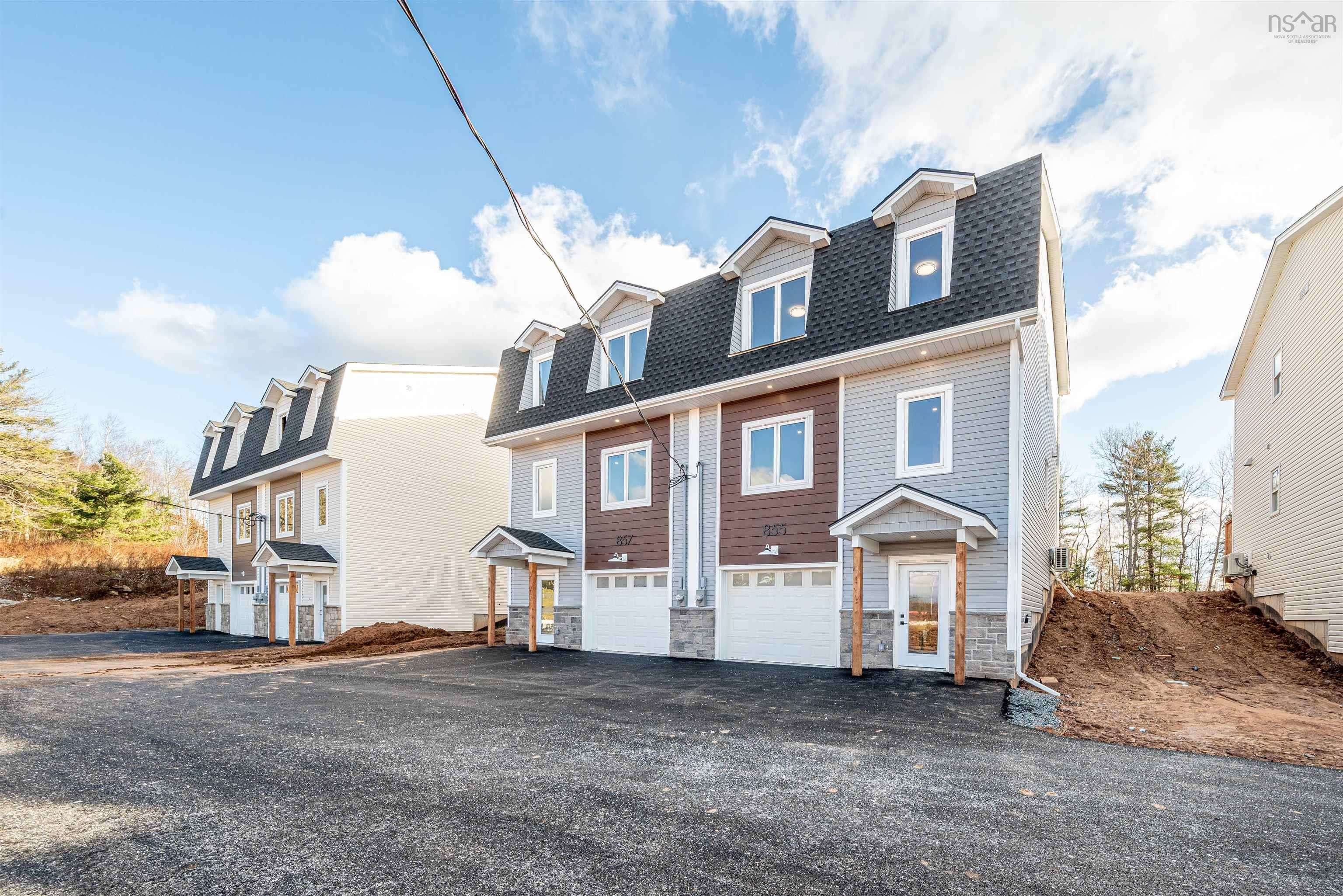 Elmsdale, NS B2S 1A8,855 Highway 2