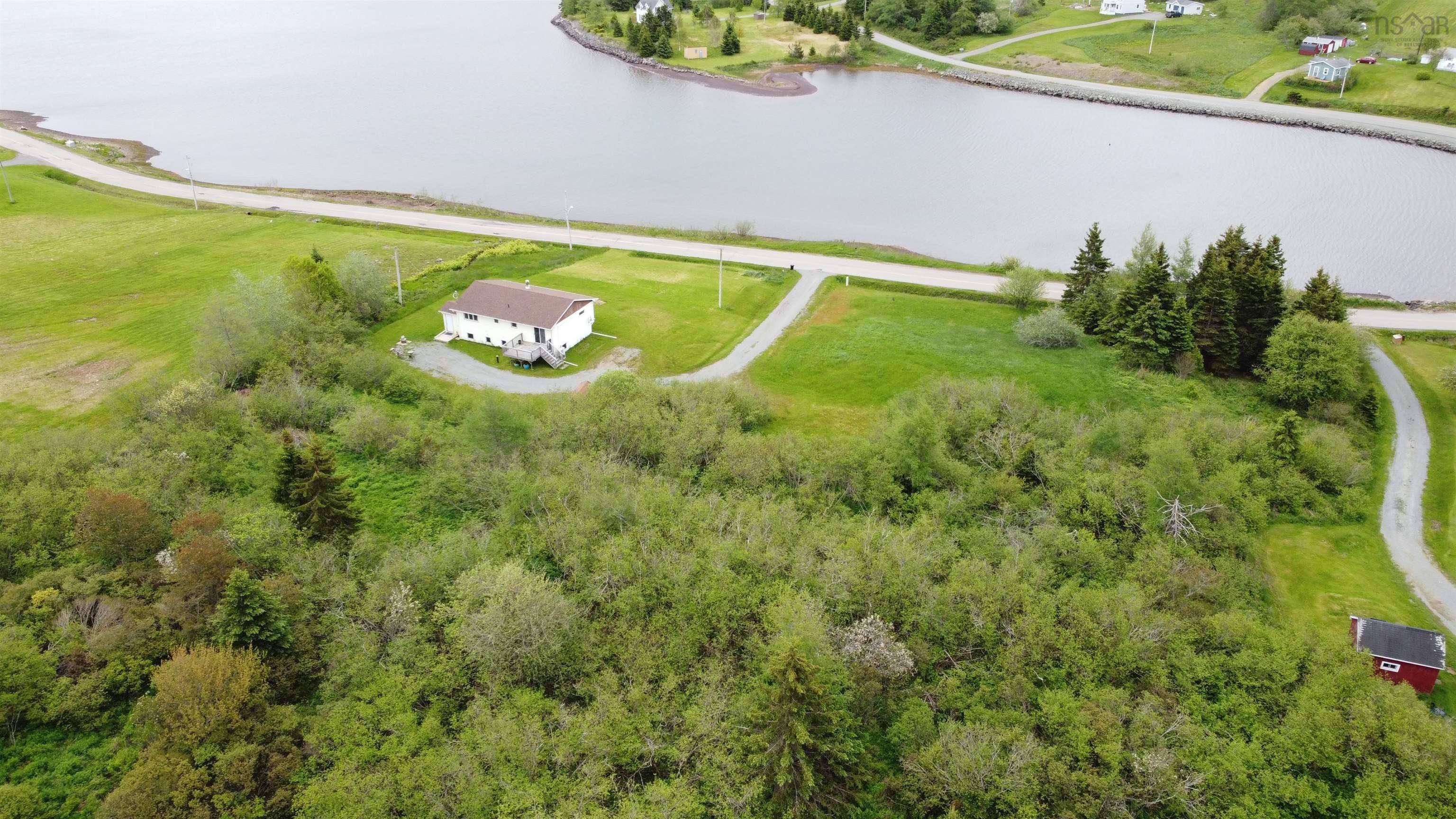 River Bourgeois, NS B0E 2X0,103 Riverview Dr