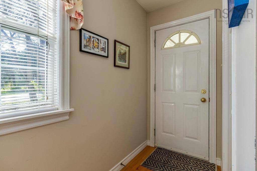 North Kentville, NS B4N 5A6,278 Fox Hill Ave
