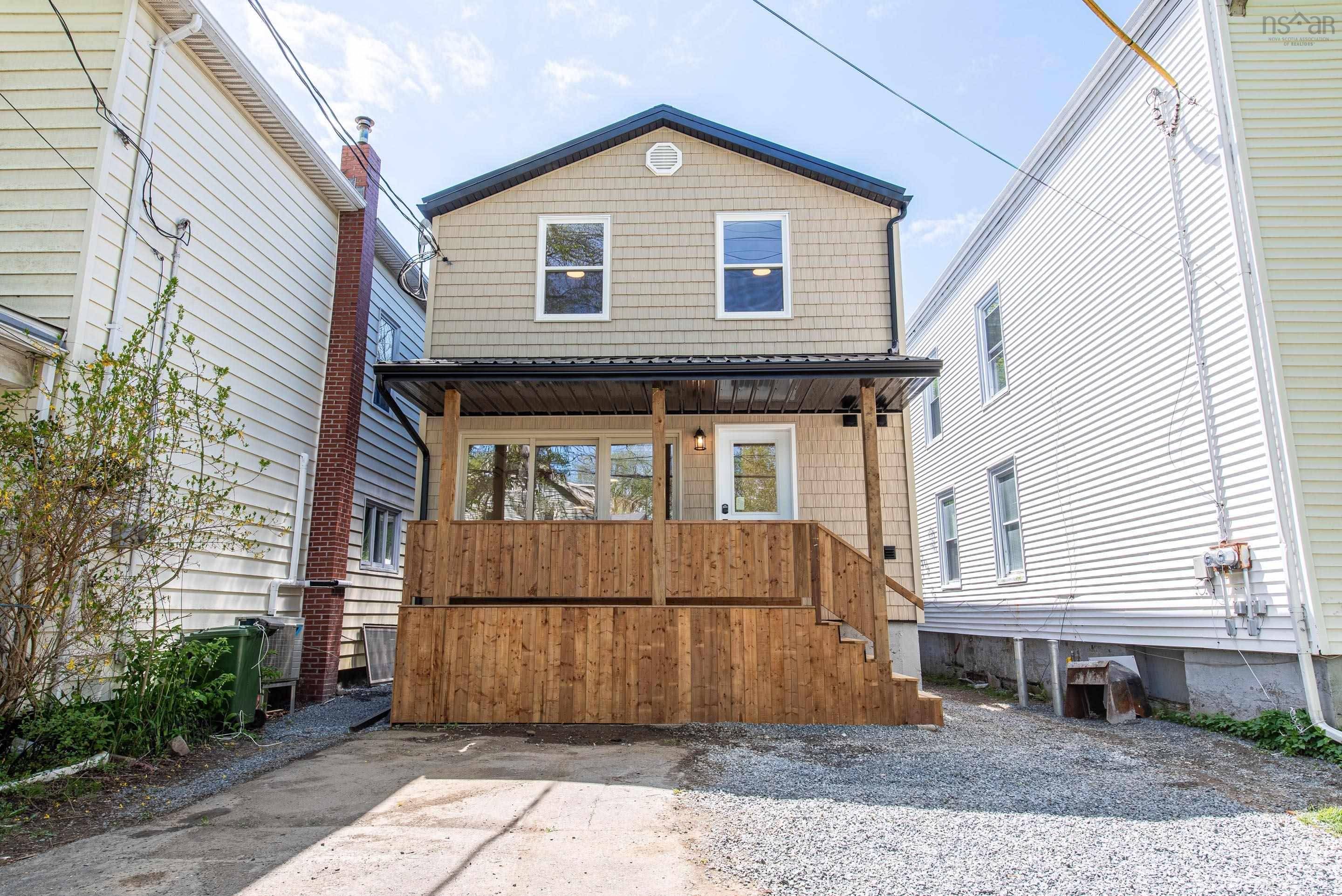 Halifax, NS B3L 1G9,6254 Allan St