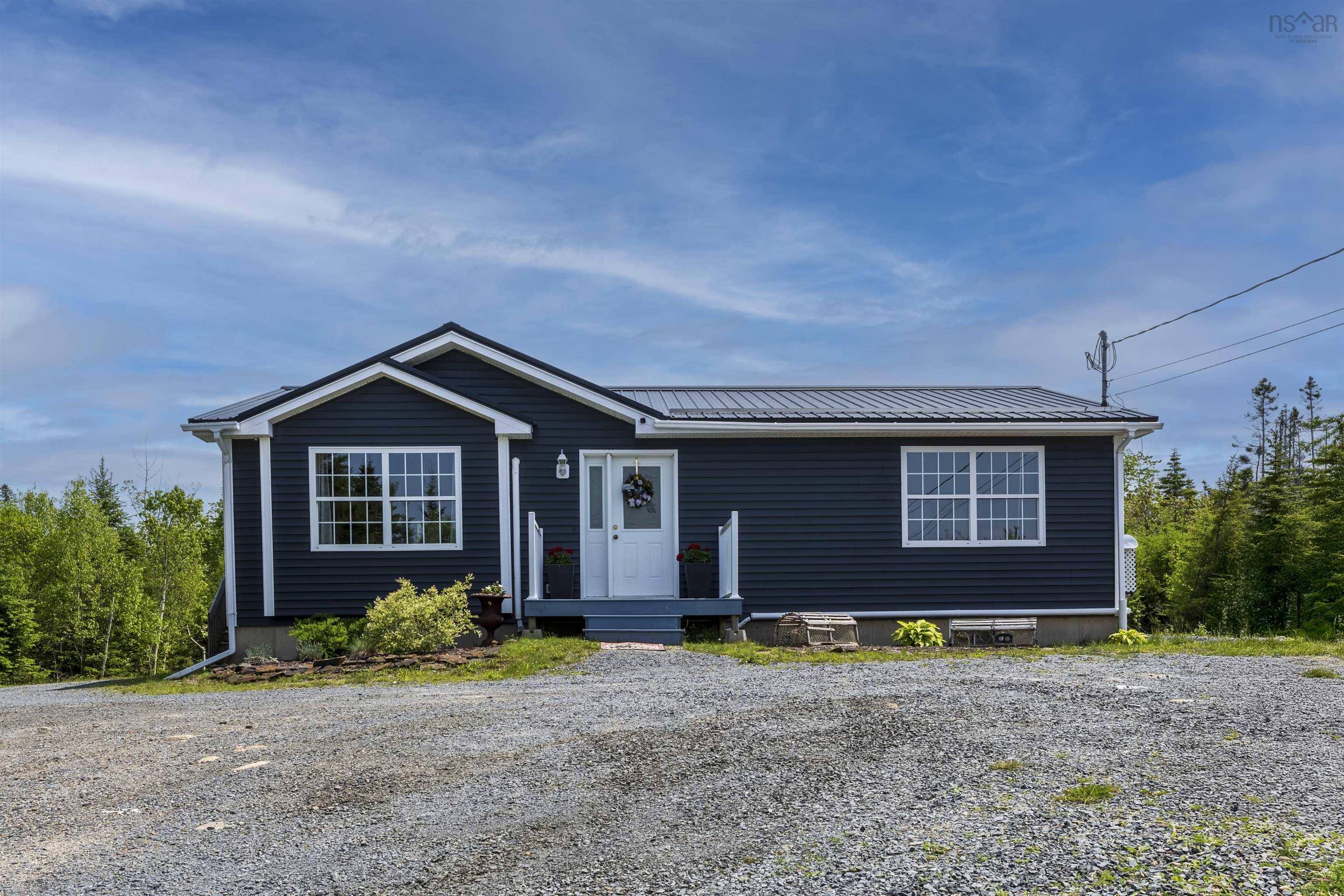 Lower Rose Bay, NS B0J 2X0,22 Shady Rest Rd