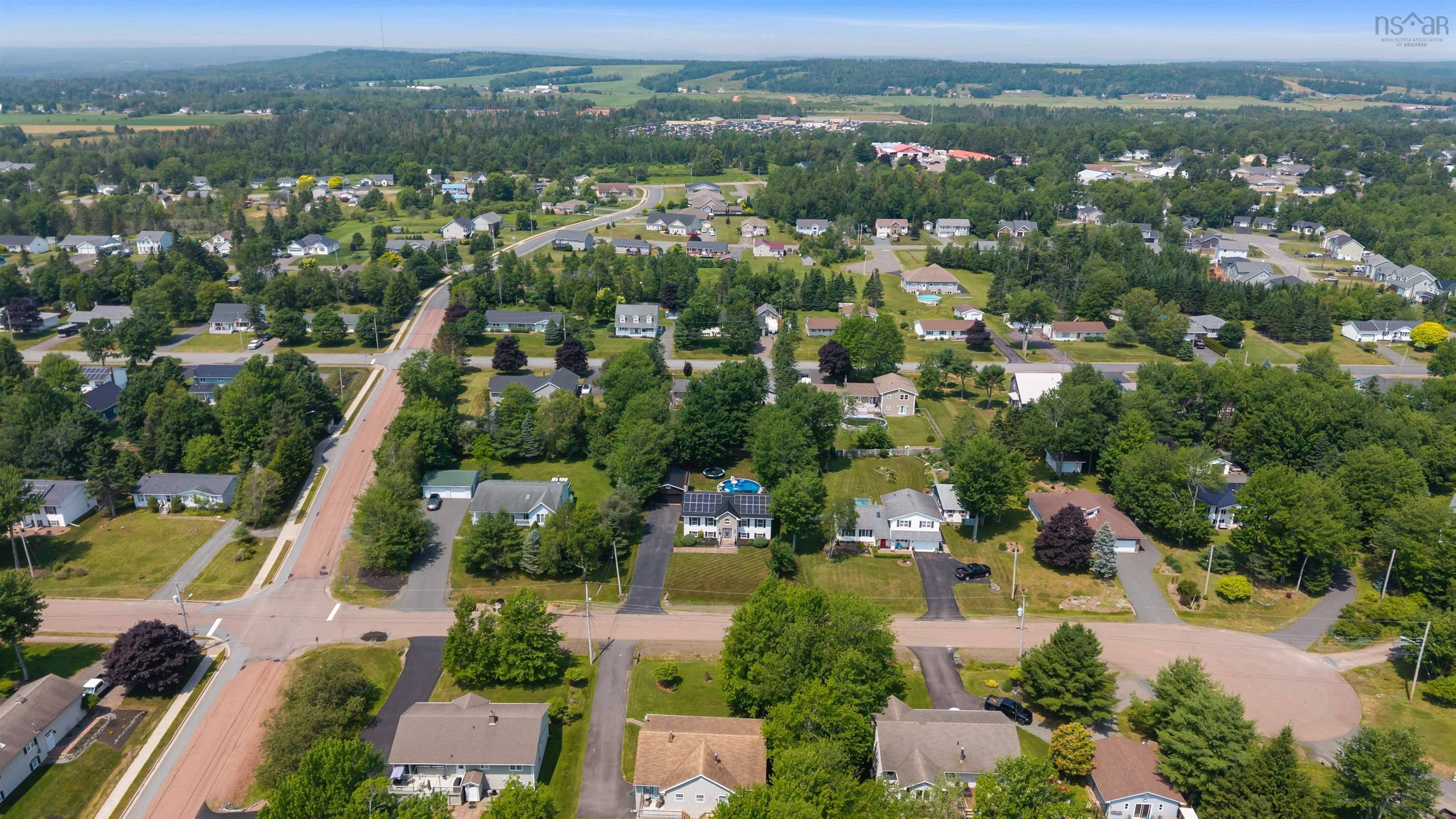 Valley, NS B2N 6K1,157 Meadowland Ave