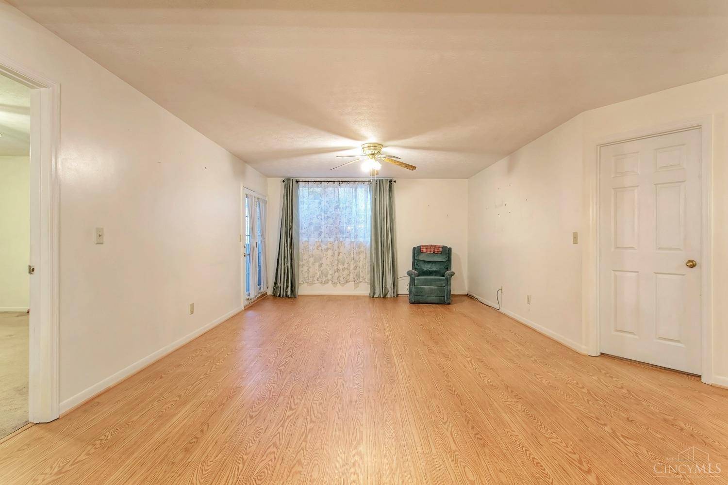 Colerain Twp, OH 45252,9830 Regatta Dr #101