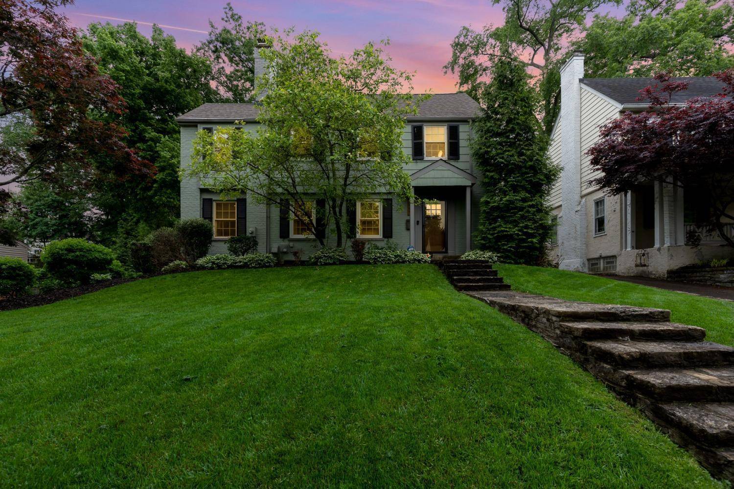 Cincinnati, OH 45208,3049 Portsmouth Ave