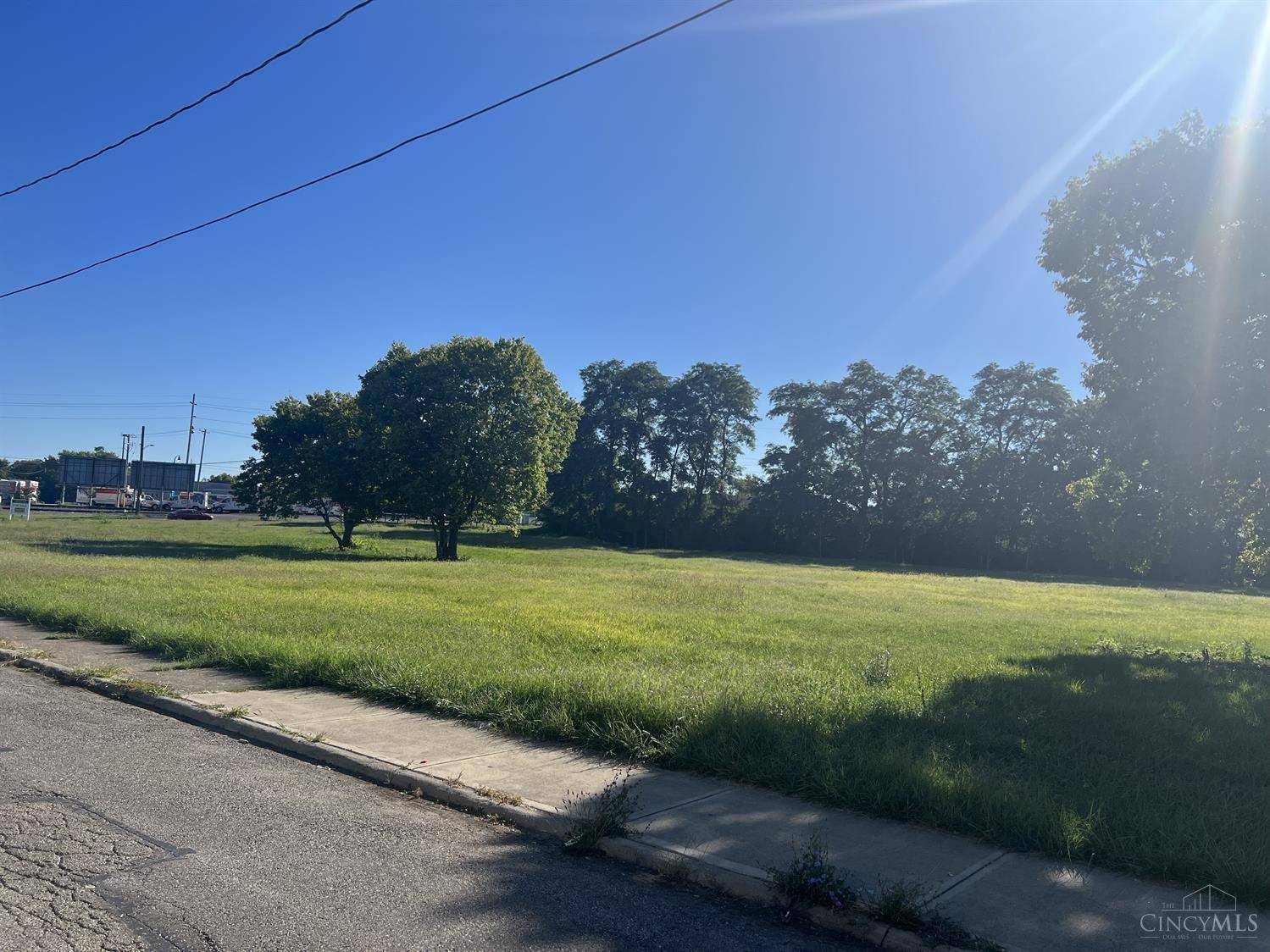 Hamilton, OH 45011,220 S 13th St