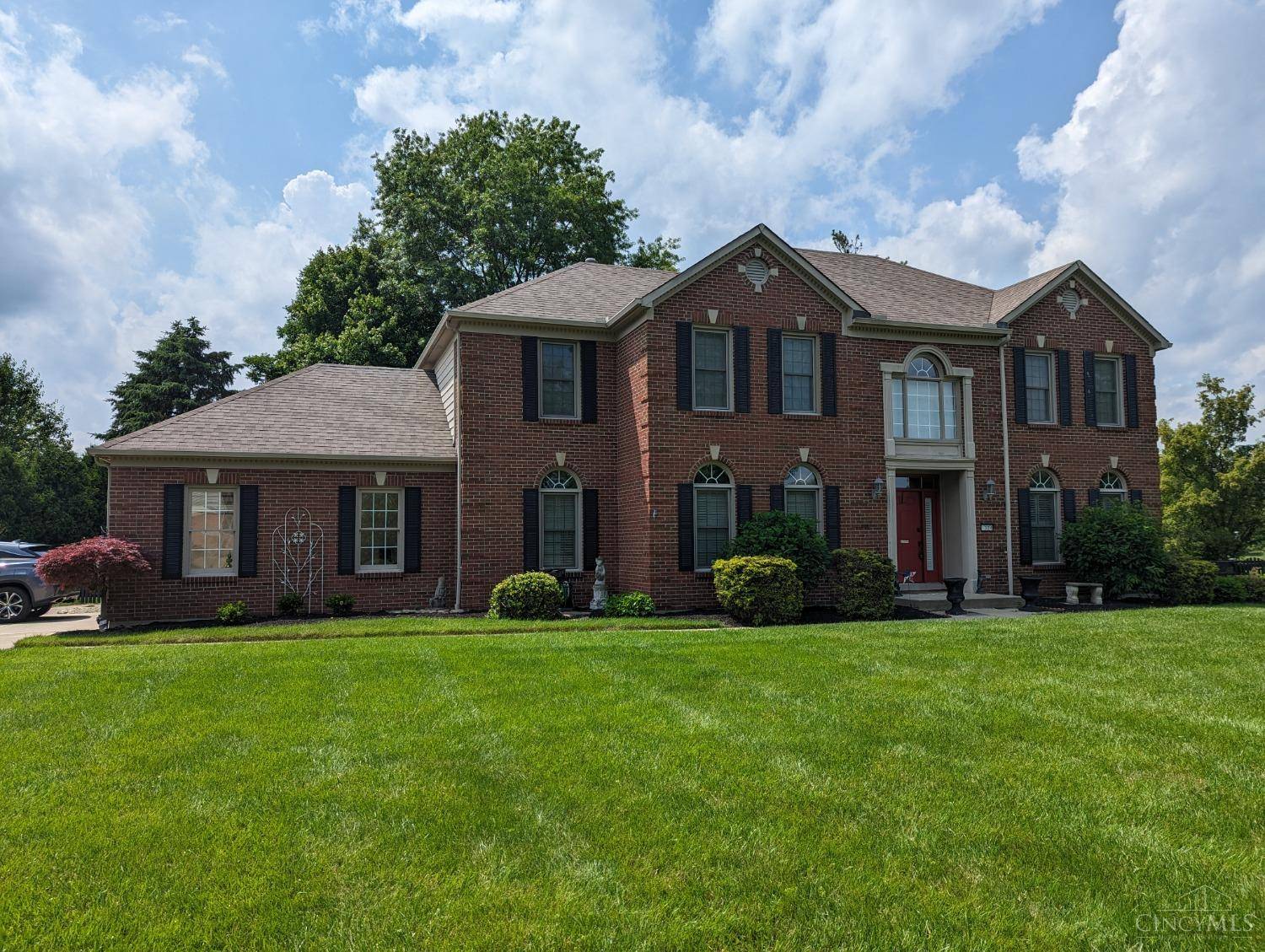 Miami Twp, OH 45140,1320 Bedfordshire Dr