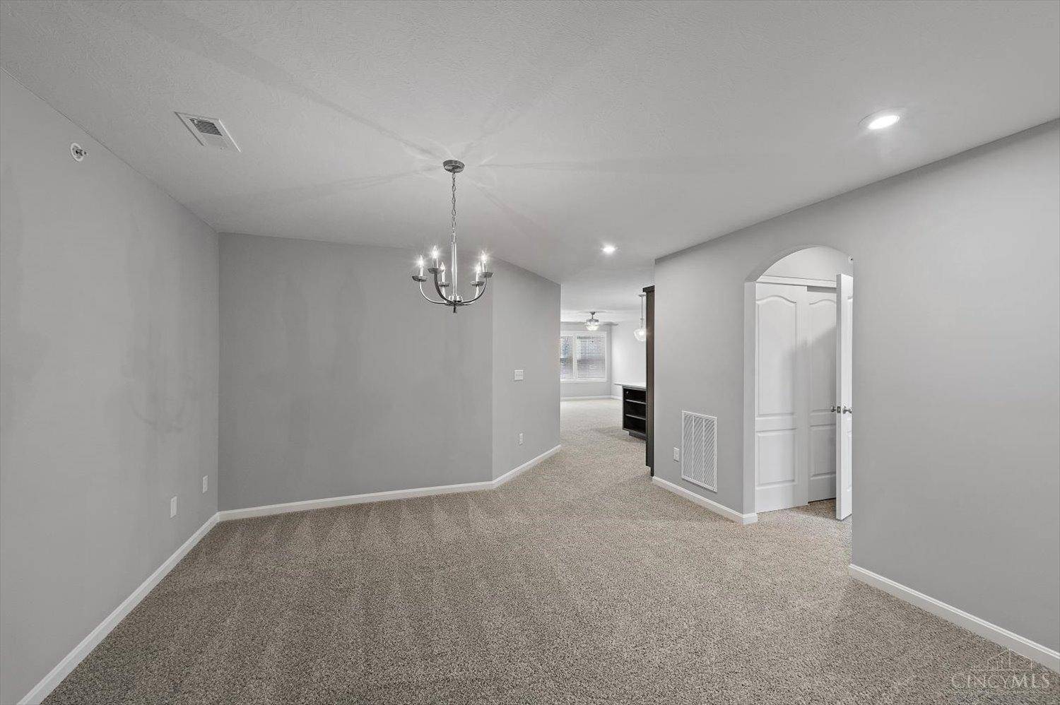 Miami Twp, OH 45150,5884 Parkview Ln #91202