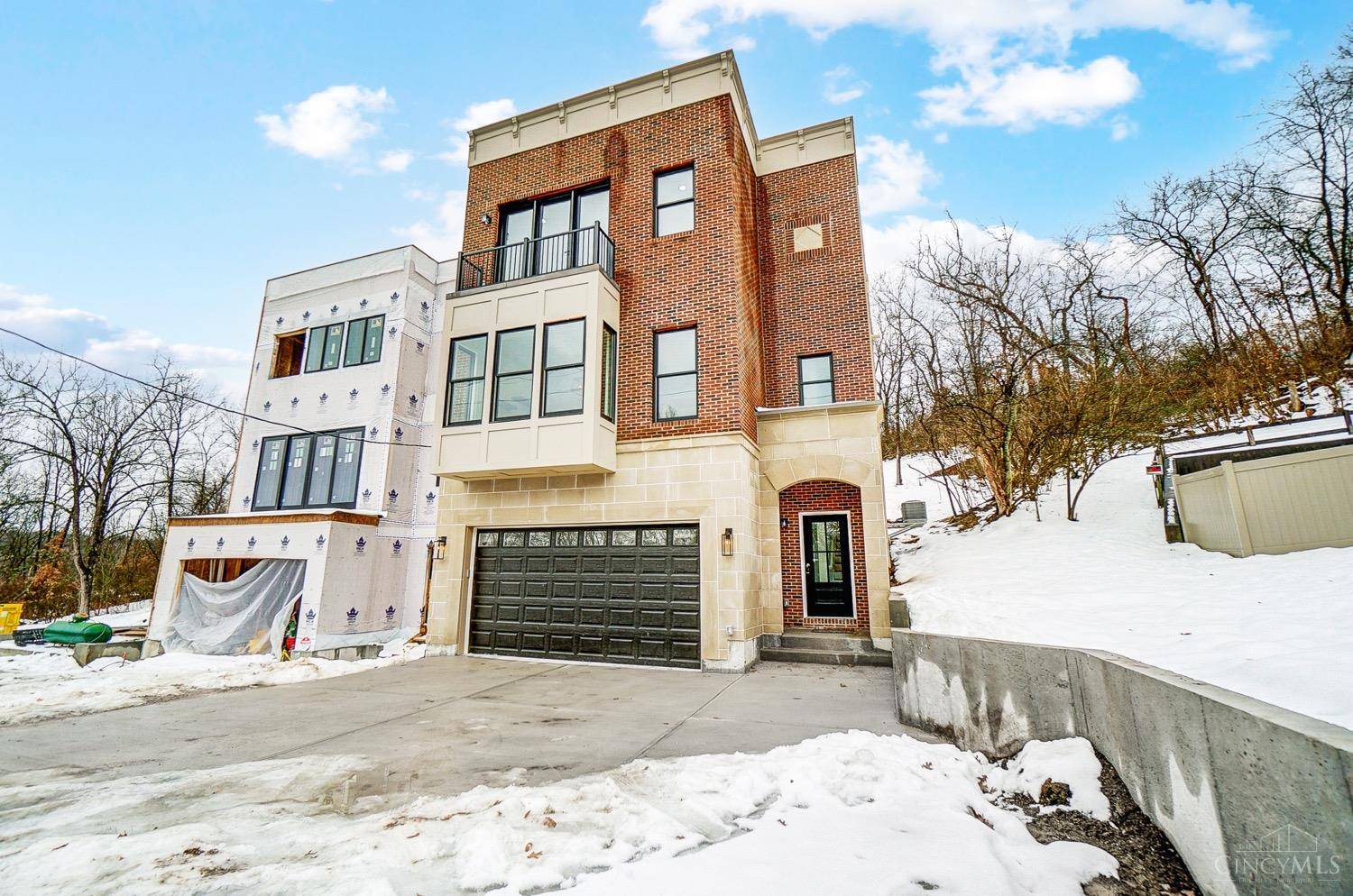 Loveland, OH 45140,617 W Loveland Ave