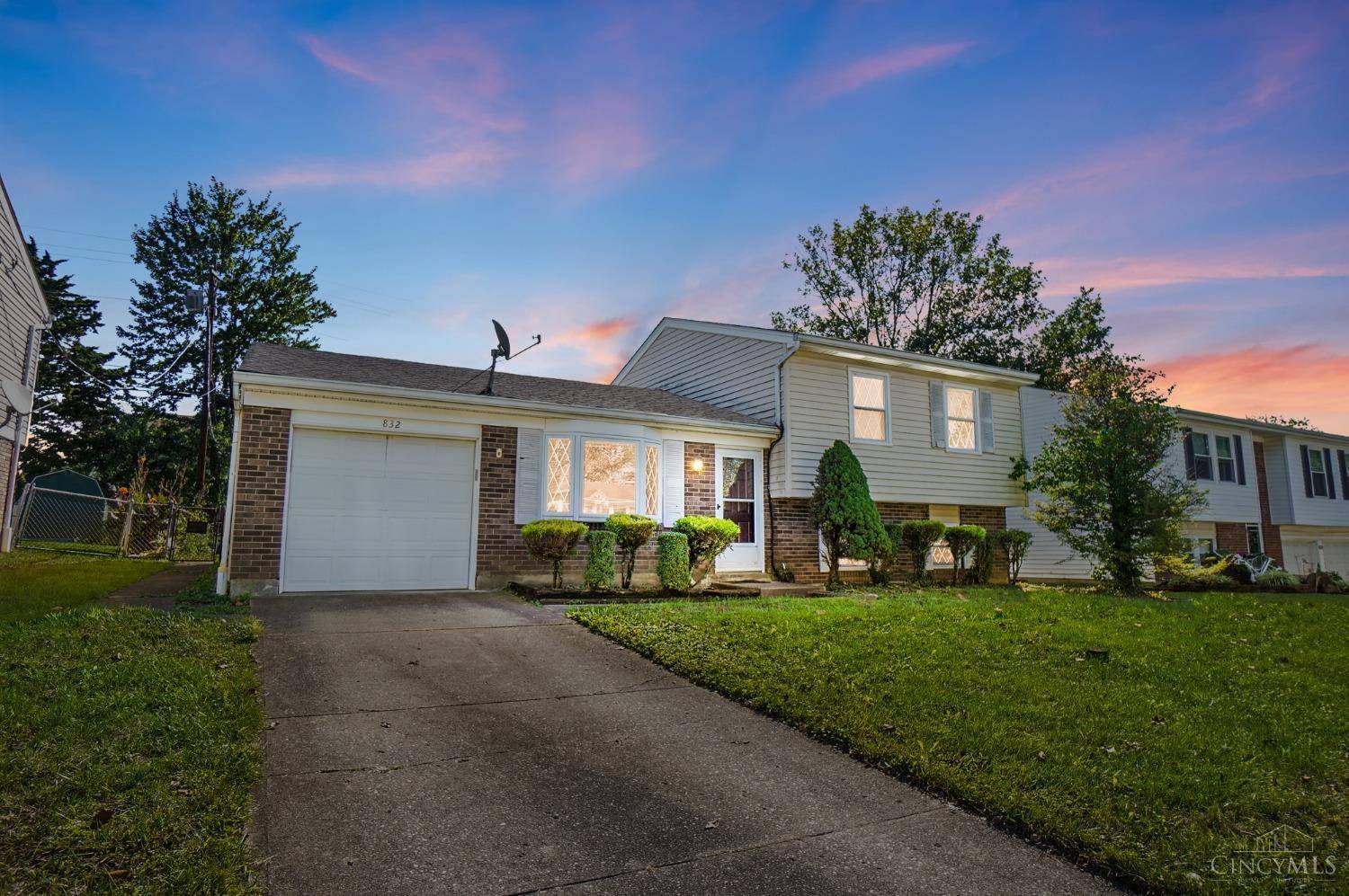 Delhi Twp, OH 45238,832 Suncreek Ct