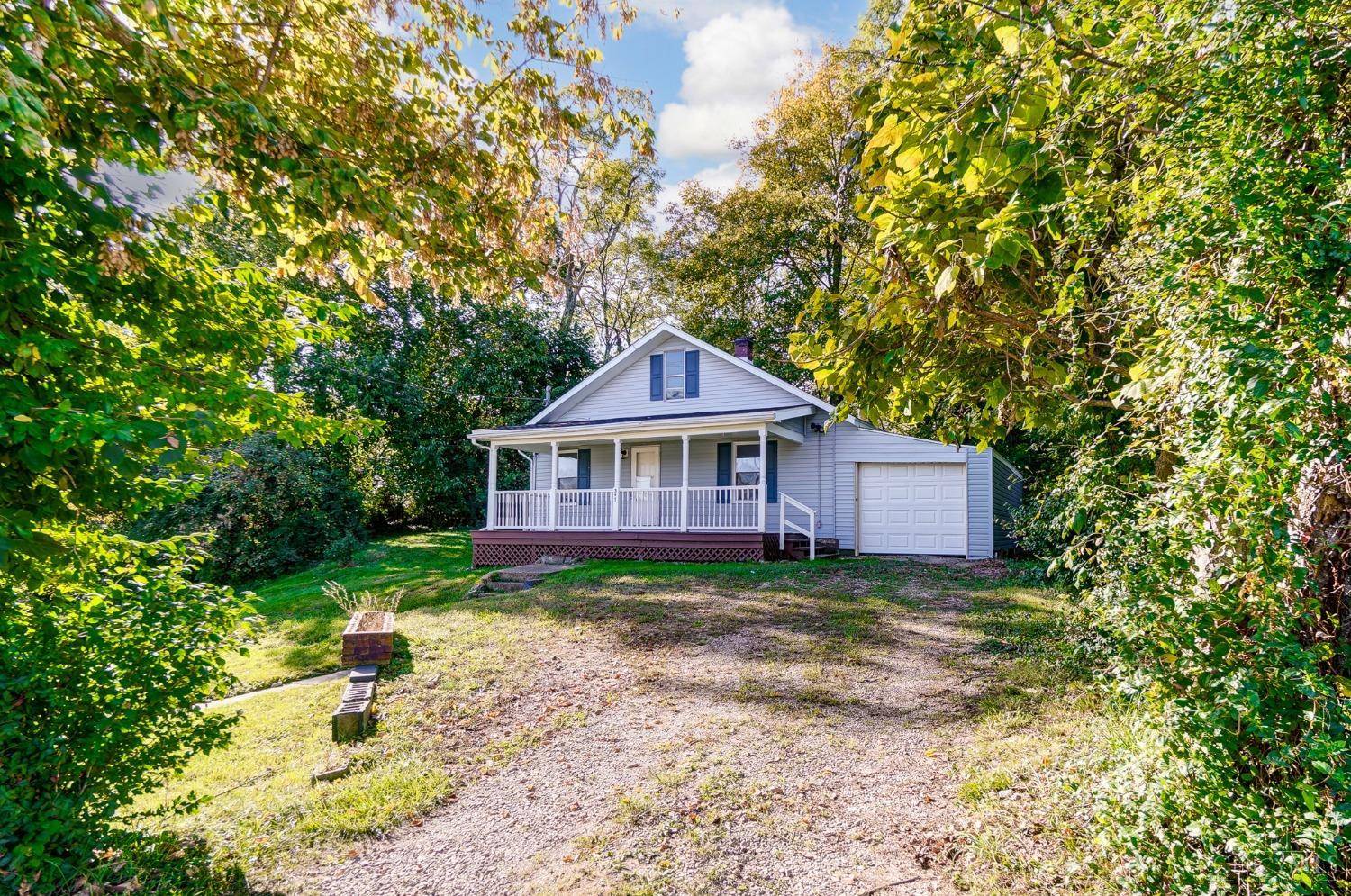 Cleves, OH 45002,347 Lower River Rd