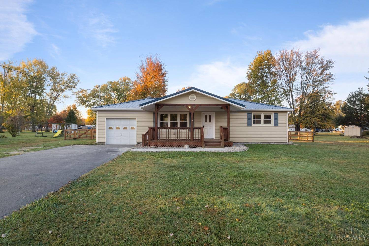 Tate Twp, OH 45106,208 Holly Ln