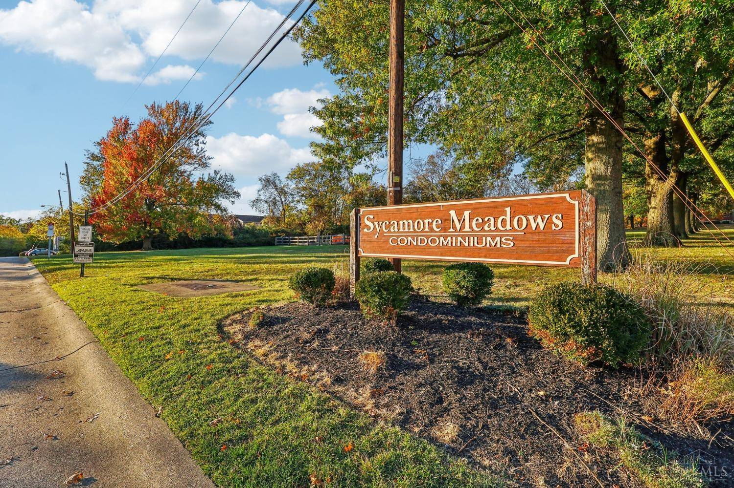 Blue Ash, OH 45242,4330 Villa Dr #4