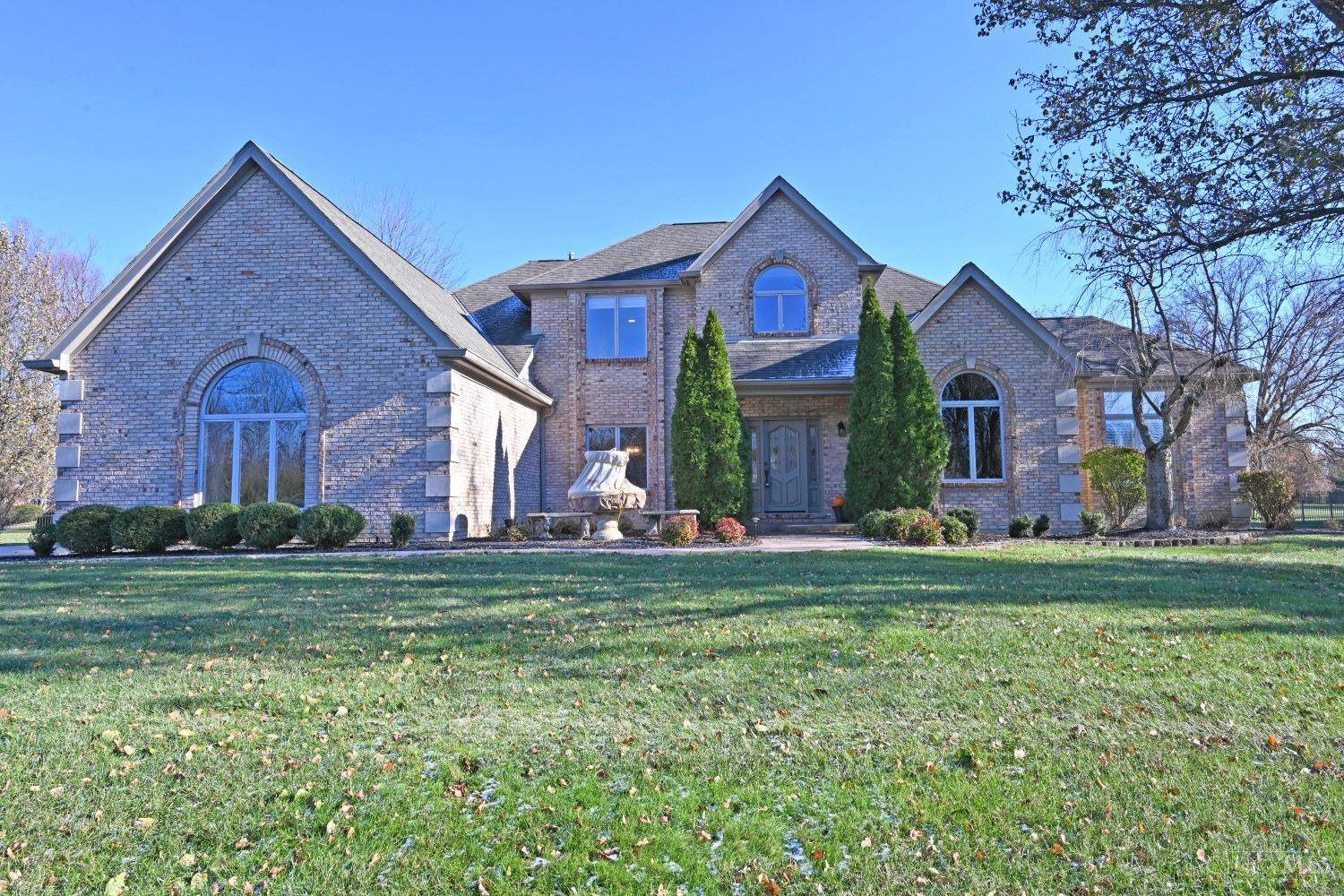 Pierce Twp, OH 45245,891 Country Club Dr