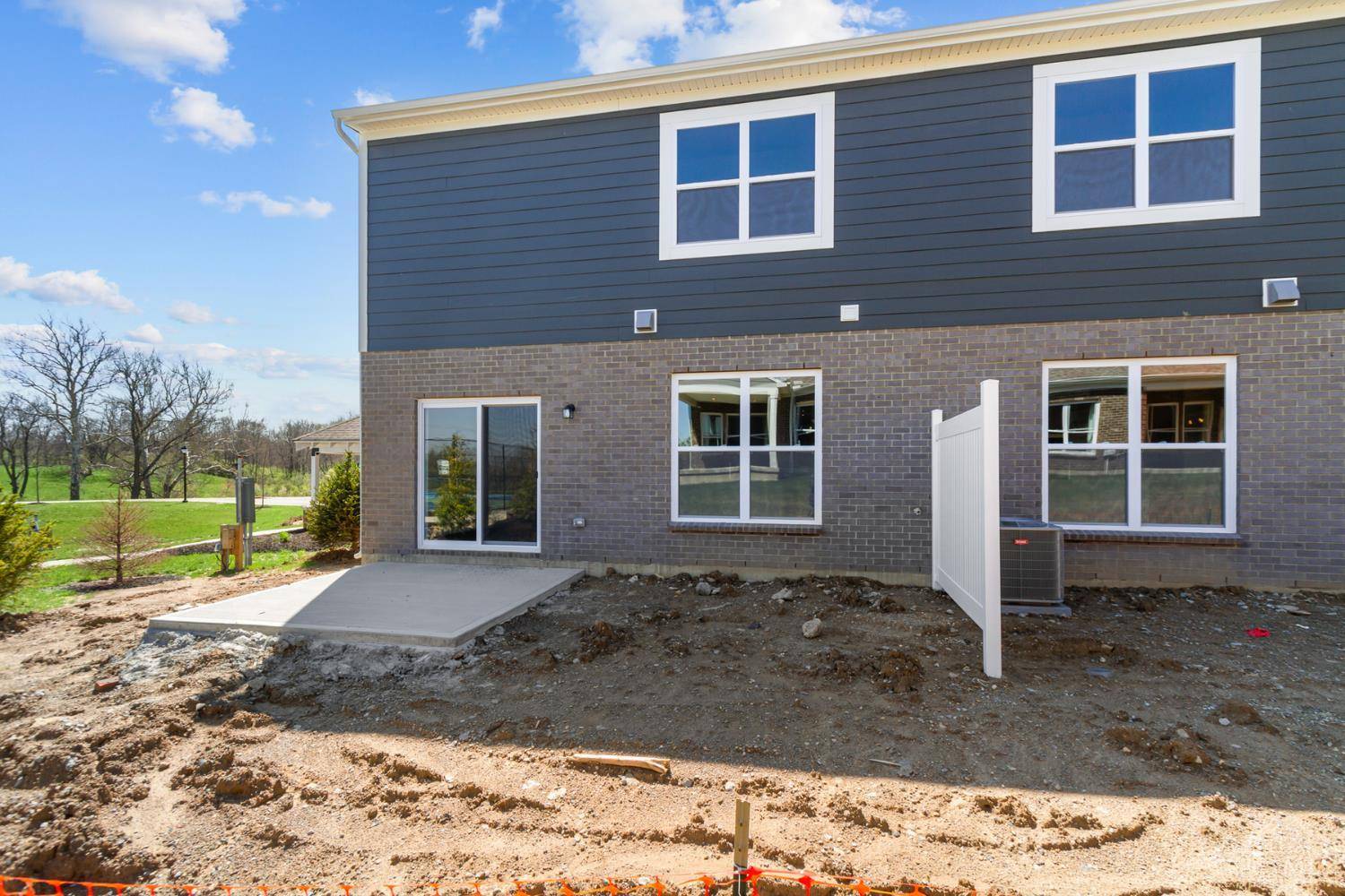Liberty Twp, OH 45011,5032 Pebble Ct #106