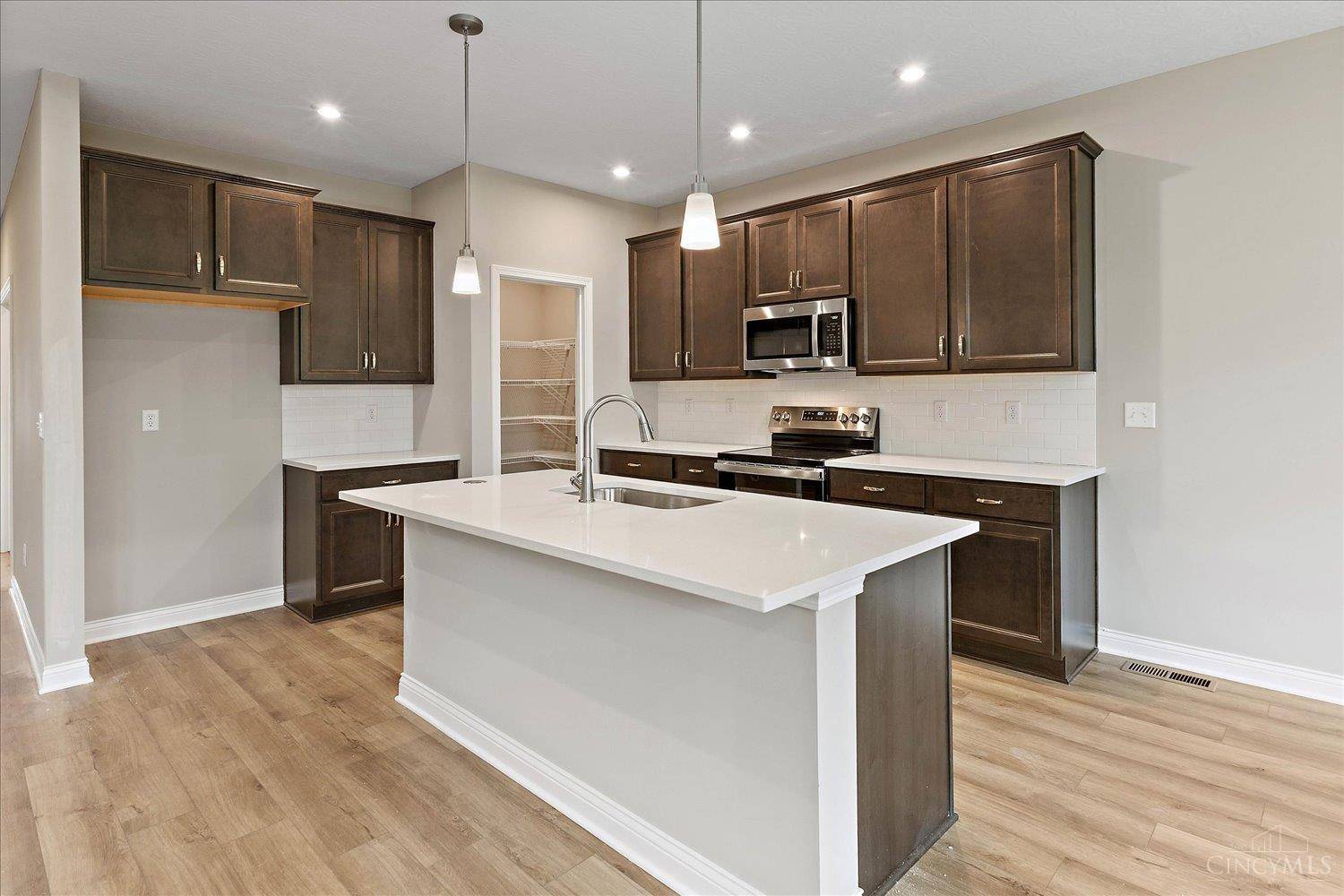 Middletown, OH 45005,4517 Renaissance Park Dr