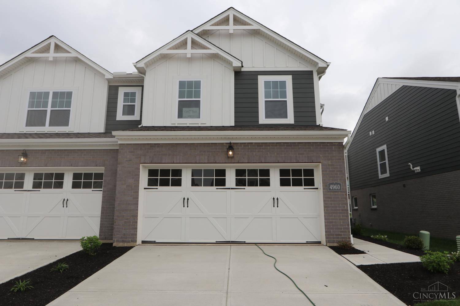 Liberty Twp, OH 45011,4960 Pebble Ct #88