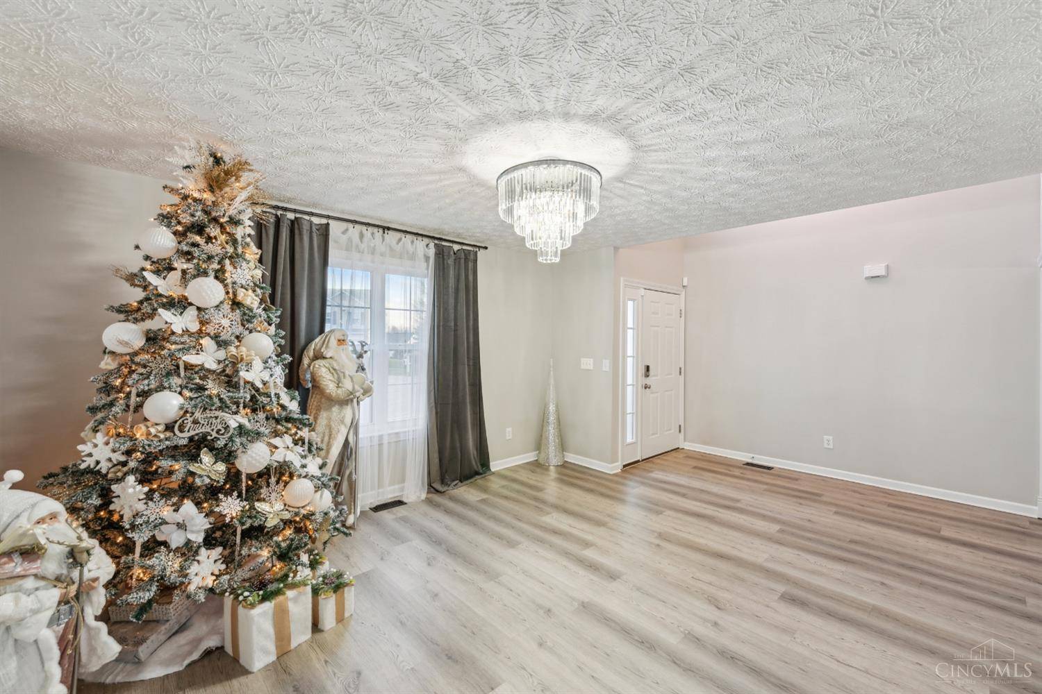 Hamilton Twp, OH 45039,5911 Eagle Creek Ct