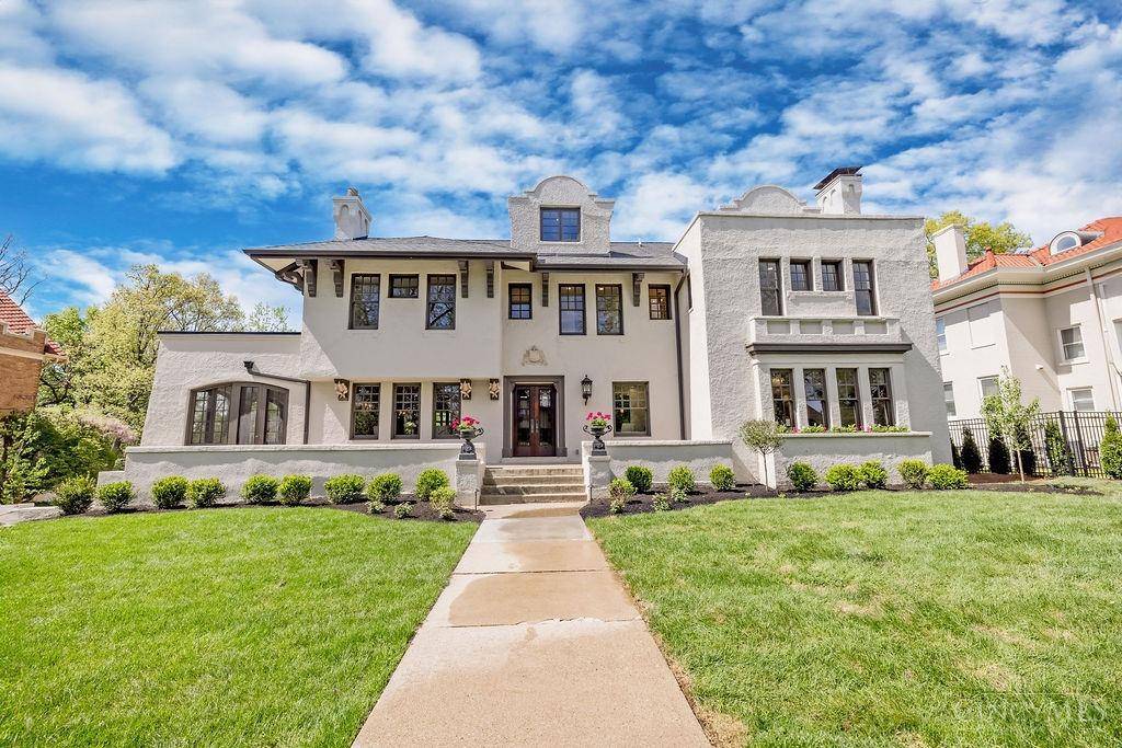 Cincinnati, OH 45229,4045 Rose Hill Ave