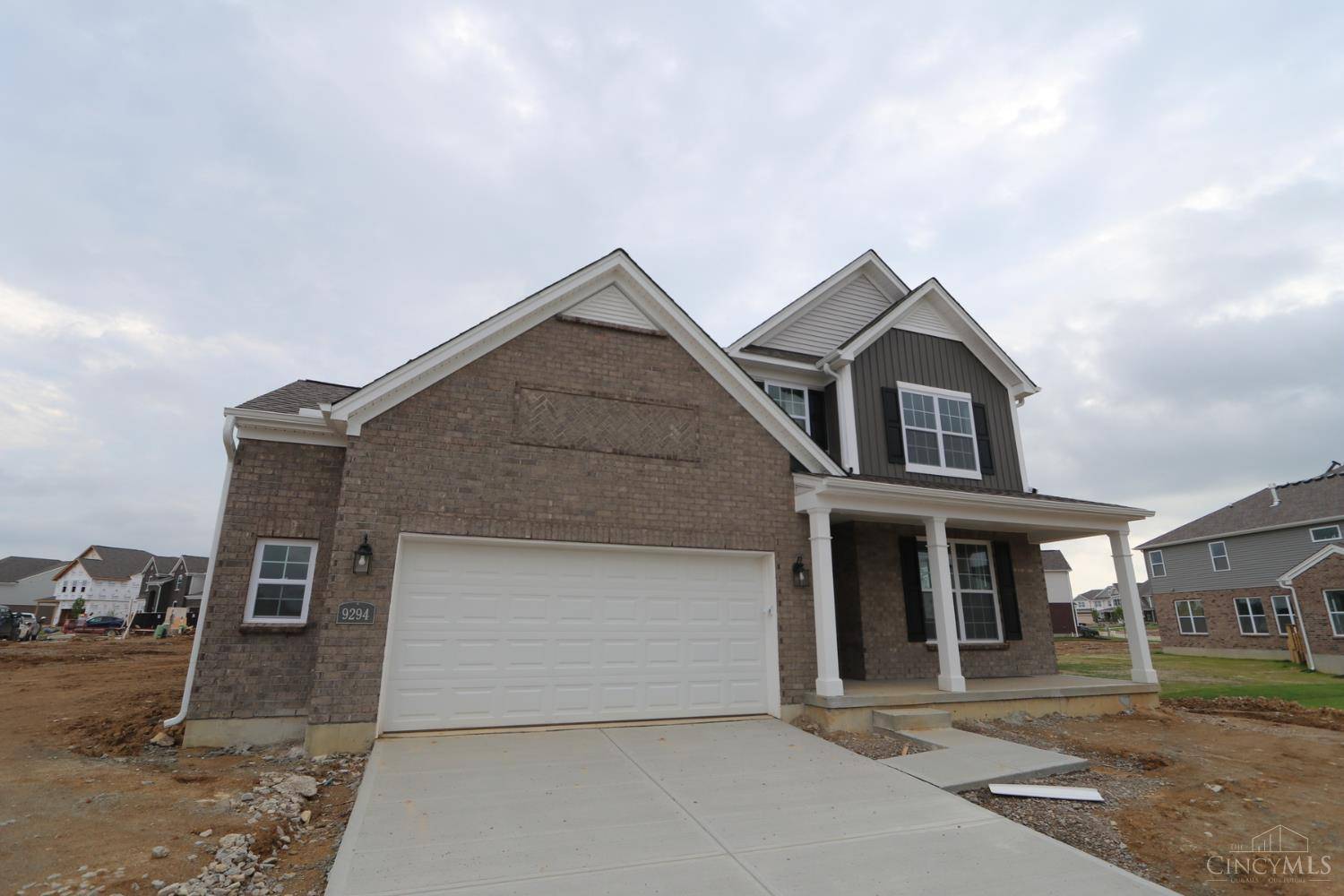 West Chester, OH 45241,9294 Sunstone Dr #111