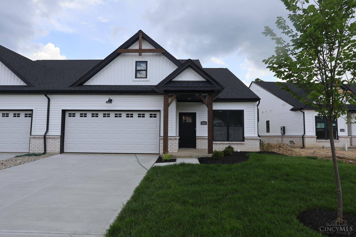 Fairfield Twp, OH 45011,5716 White Pine Ln #9565