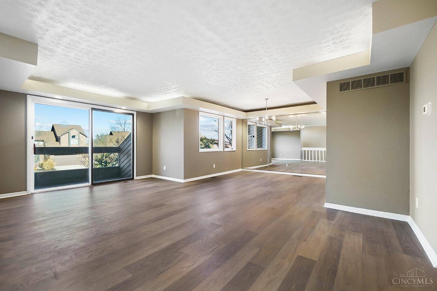 Middletown, OH 45042,1031 Golfview Dr