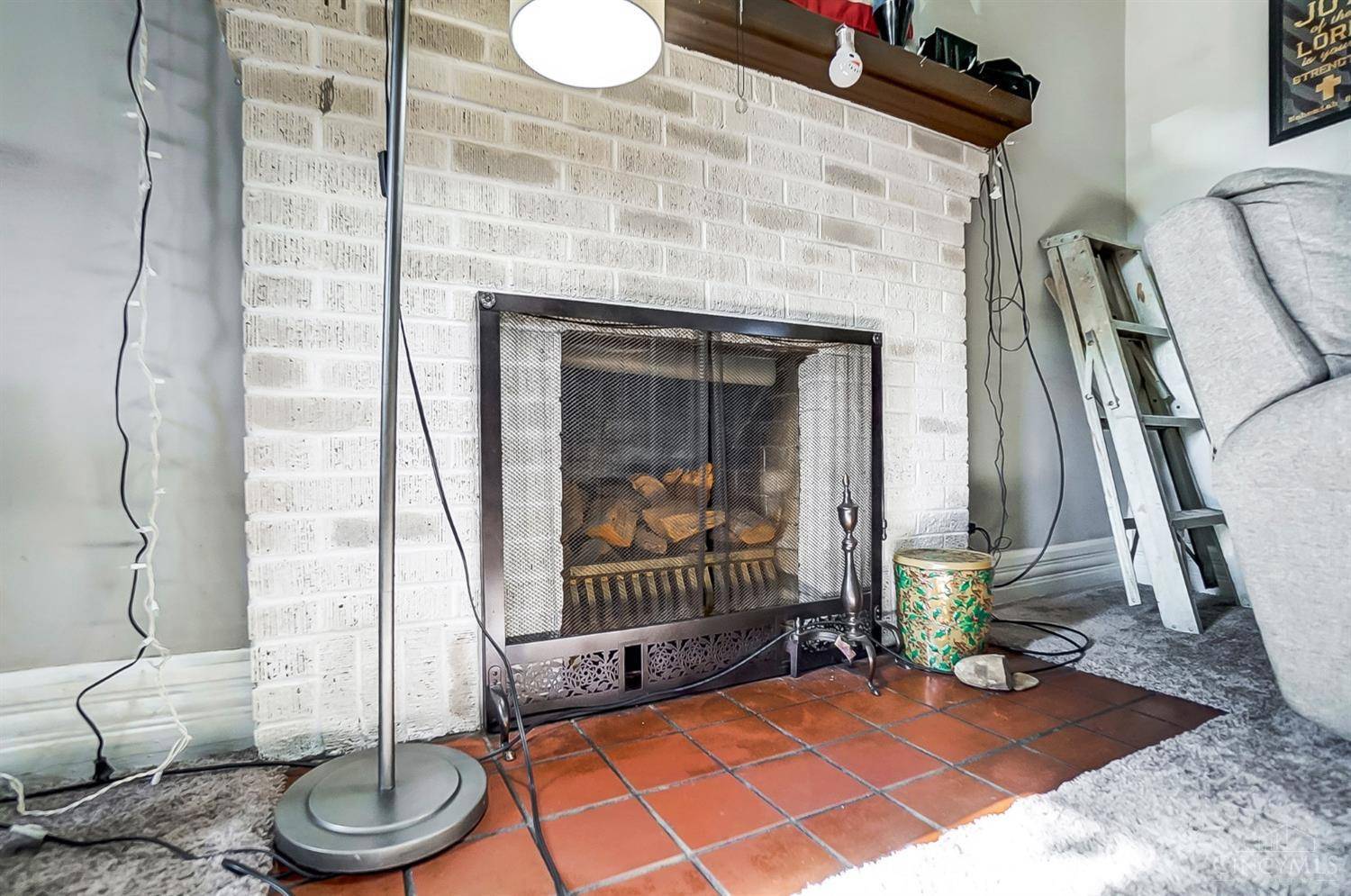 Blanchester, OH 45107,331 Center St