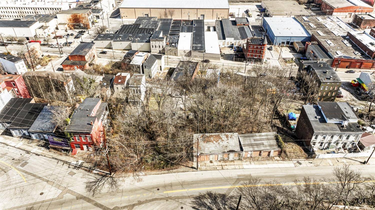 Cincinnati, OH 45204,2358 Glenway Ave