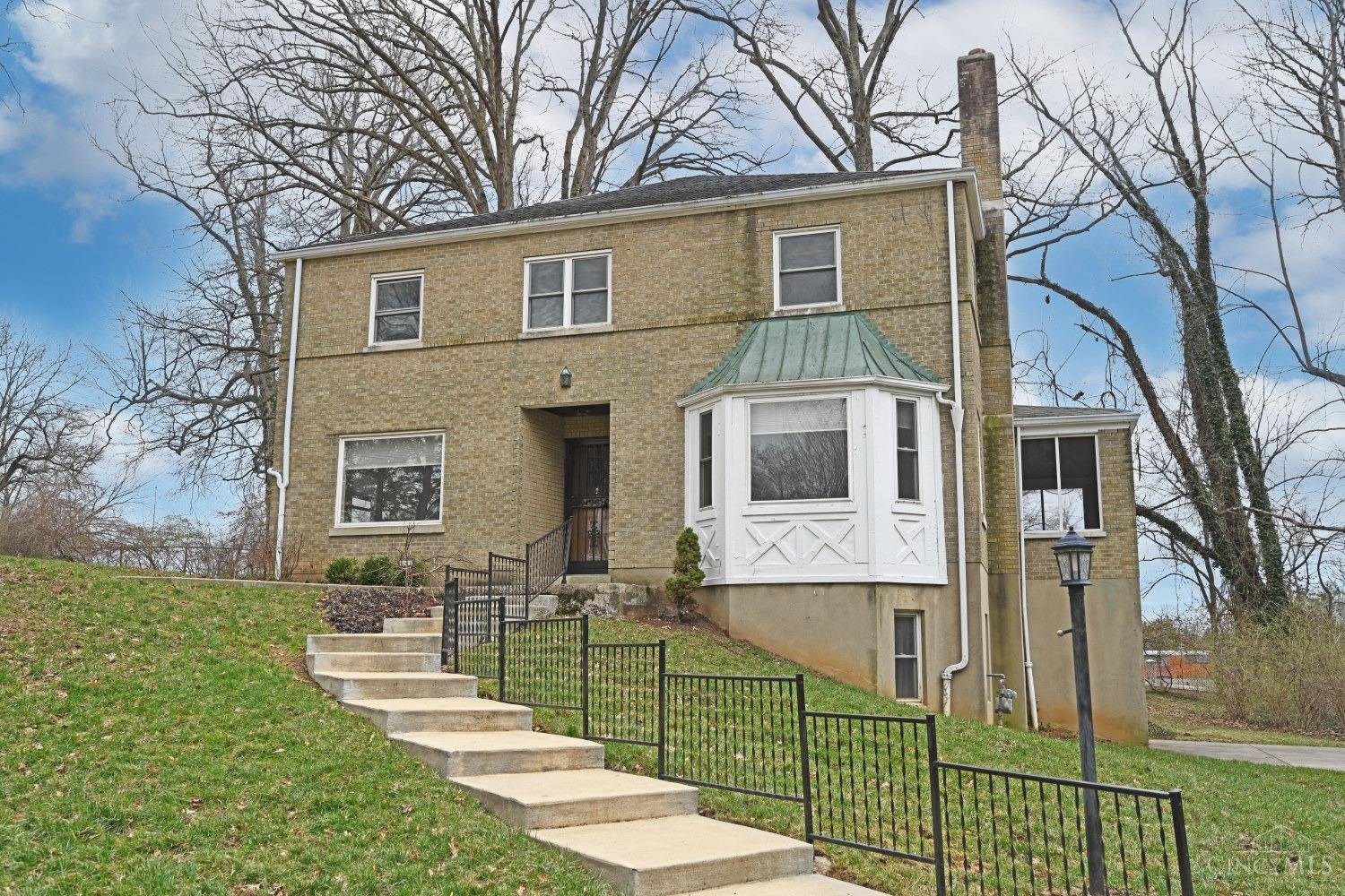 Cincinnati, OH 45213,6188 Rogers Park Pl
