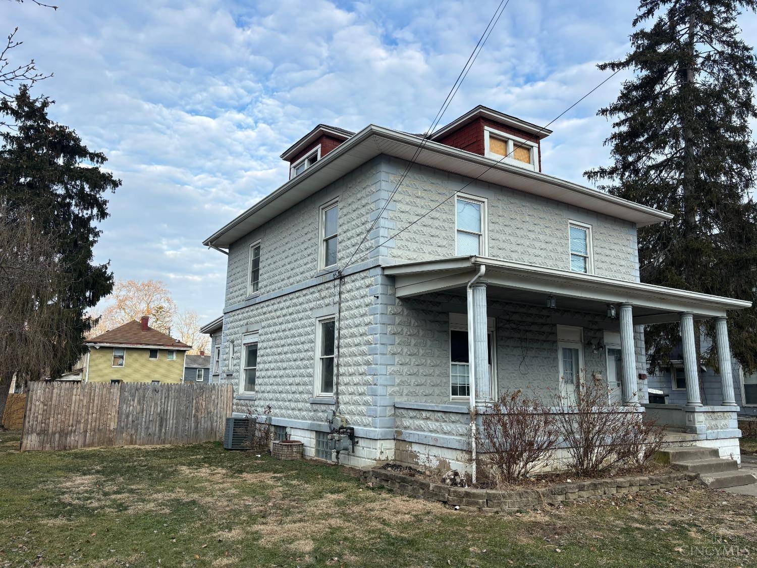 Cleves, OH 45002,217 N Miami Ave