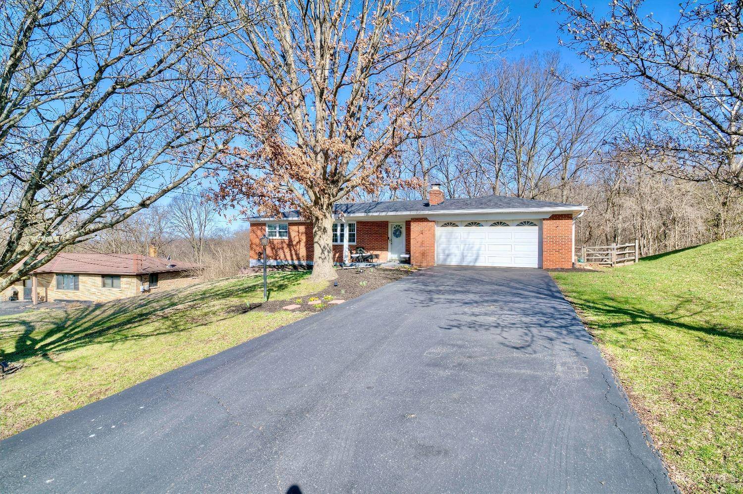 Anderson Twp, OH 45244,8616 Susanview Ln