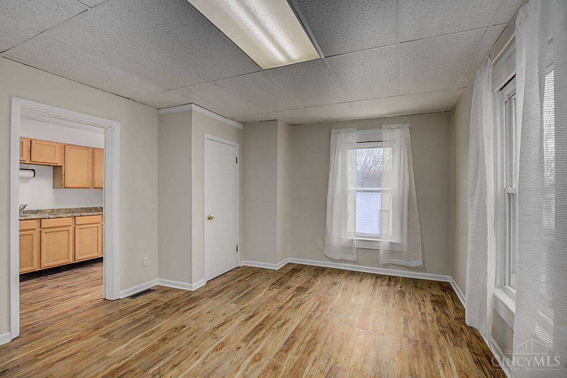 Cincinnati, OH 45216,219 W Seventieth St