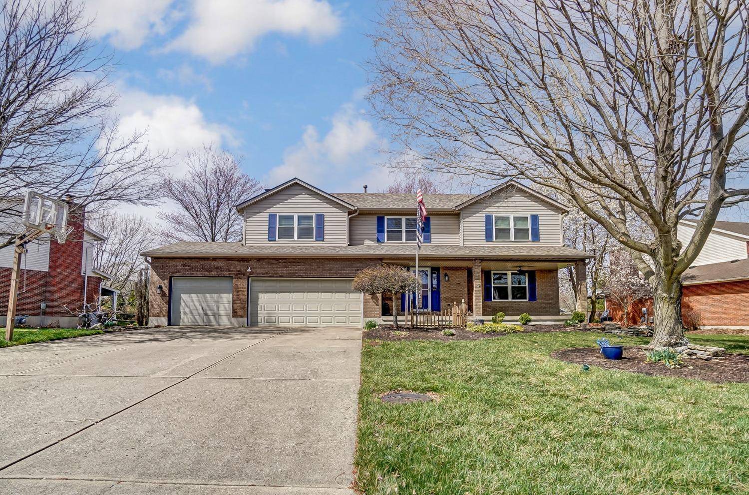 West Chester, OH 45069,8111 Surrey Brook Pl