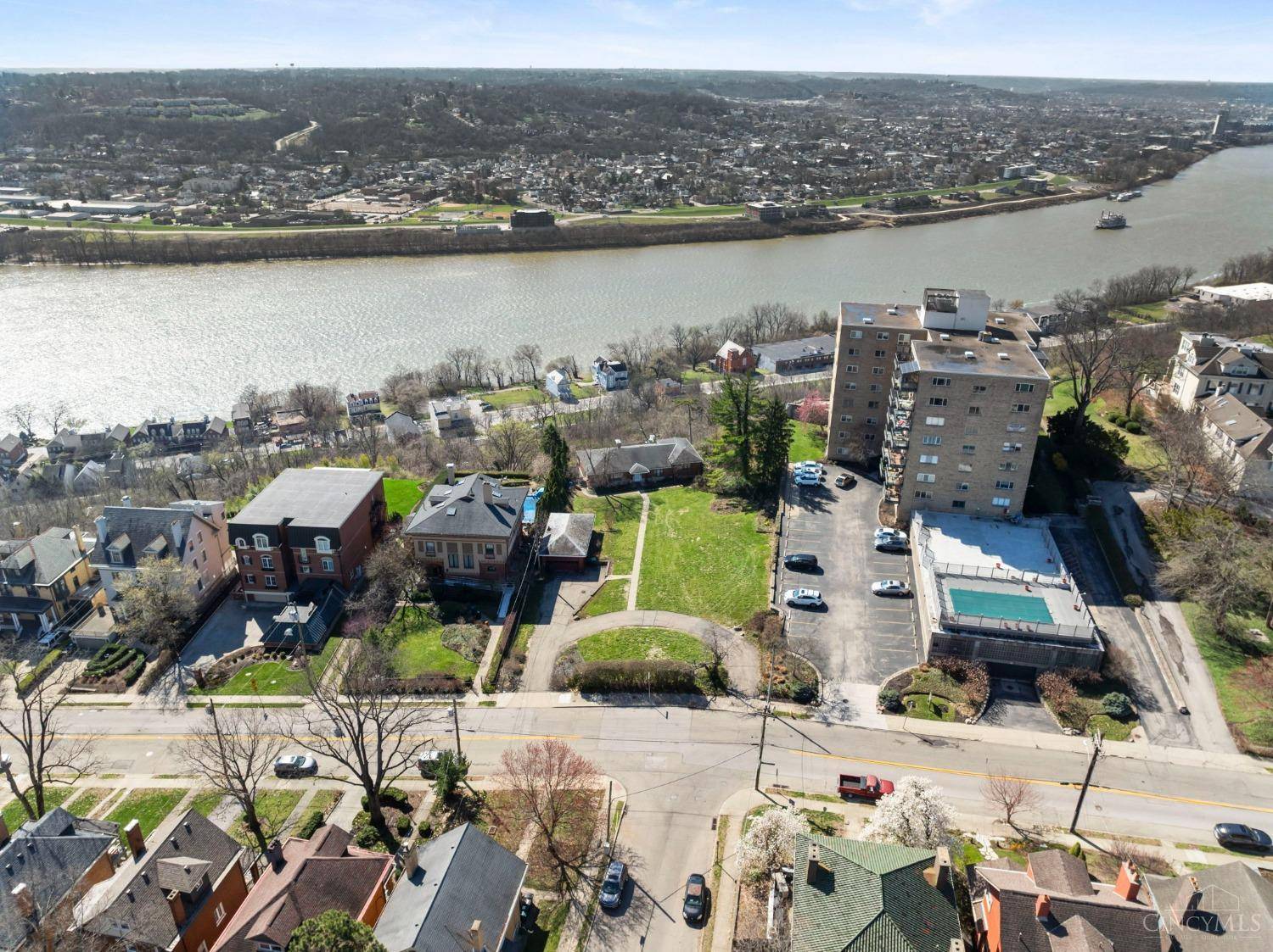 Cincinnati, OH 45206,1627 E McMillan St