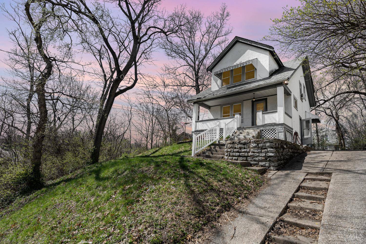 Cincinnati, OH 45207,3511 Evanston Ave
