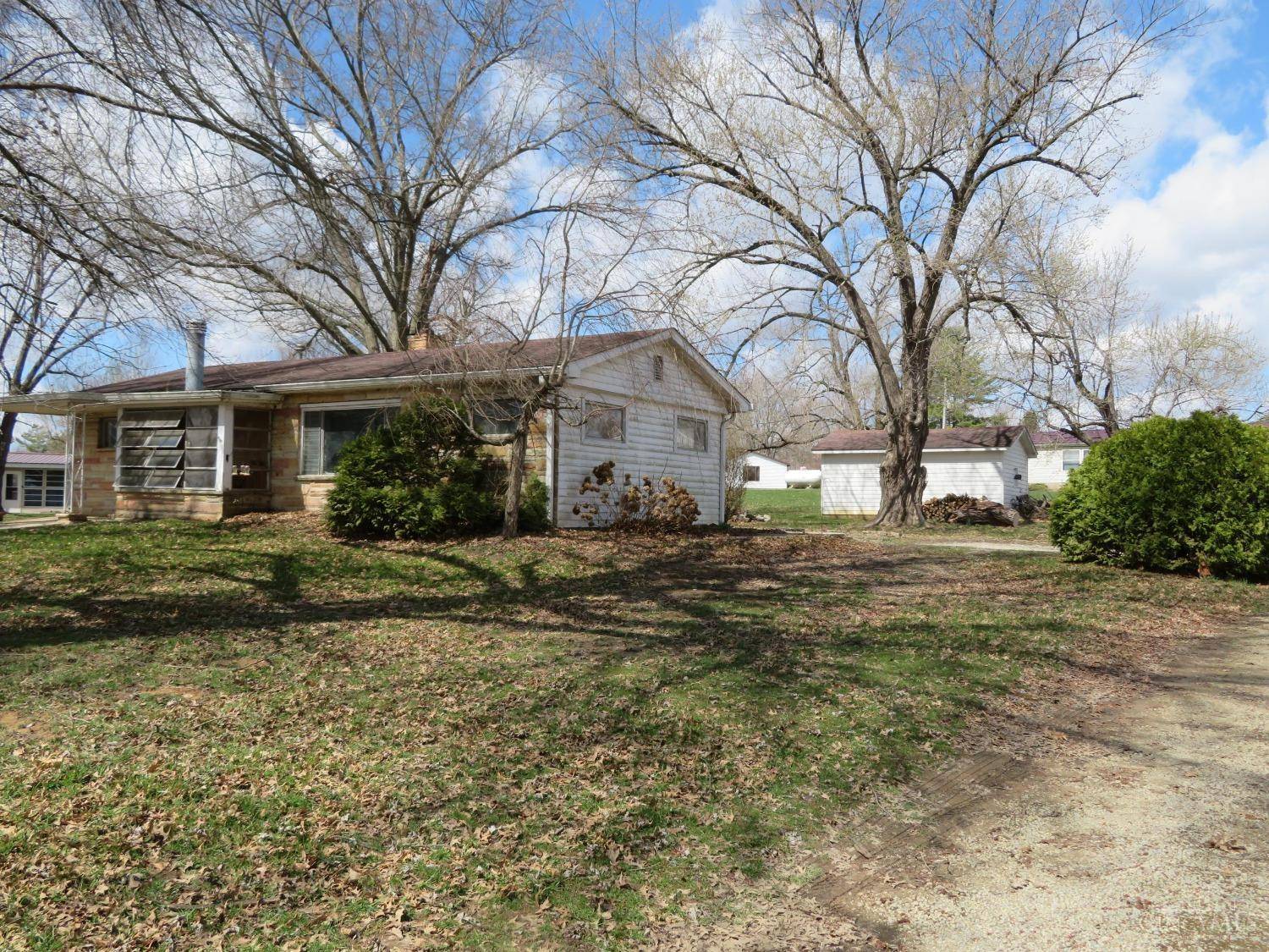 Paint Twp, OH 45133,6539 Spring Hill Dr