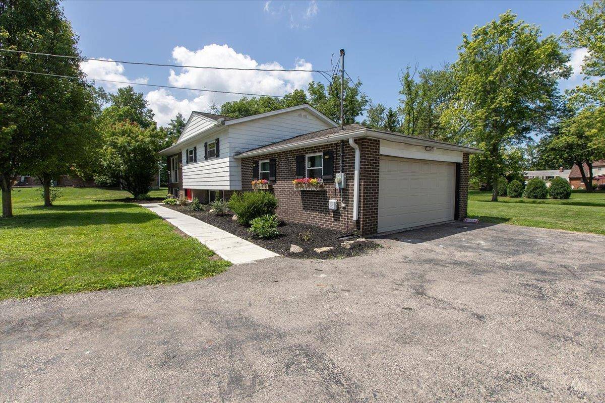 West Chester, OH 45069,7904 Hummingbird Ln