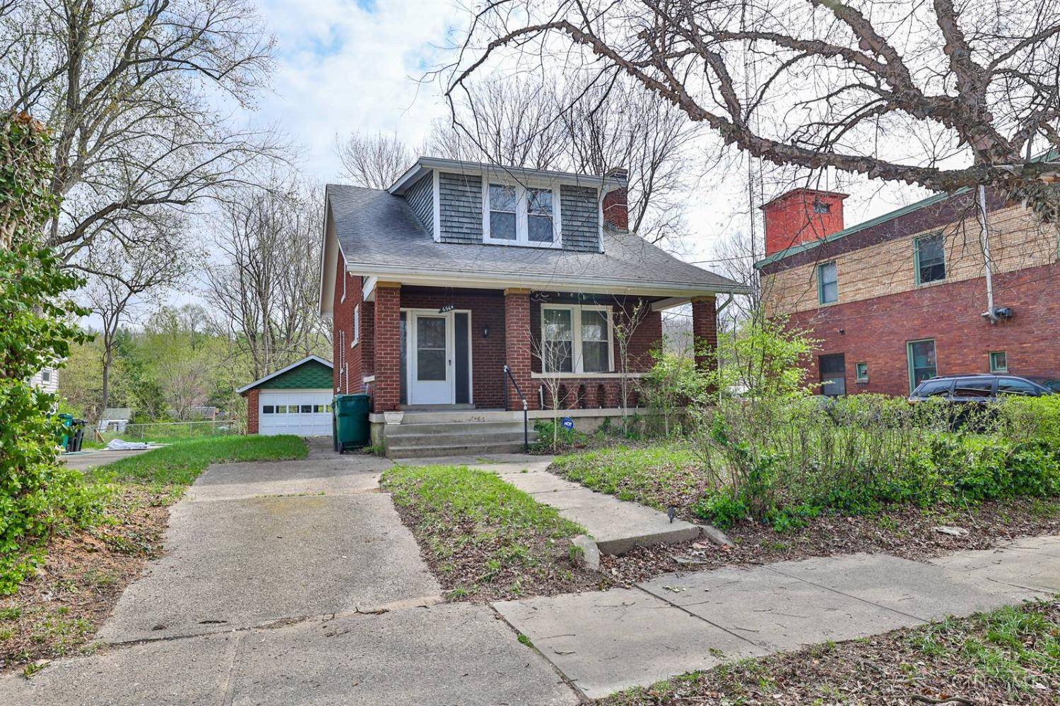 Cincinnati, OH 45233,6564 Parkland Ave