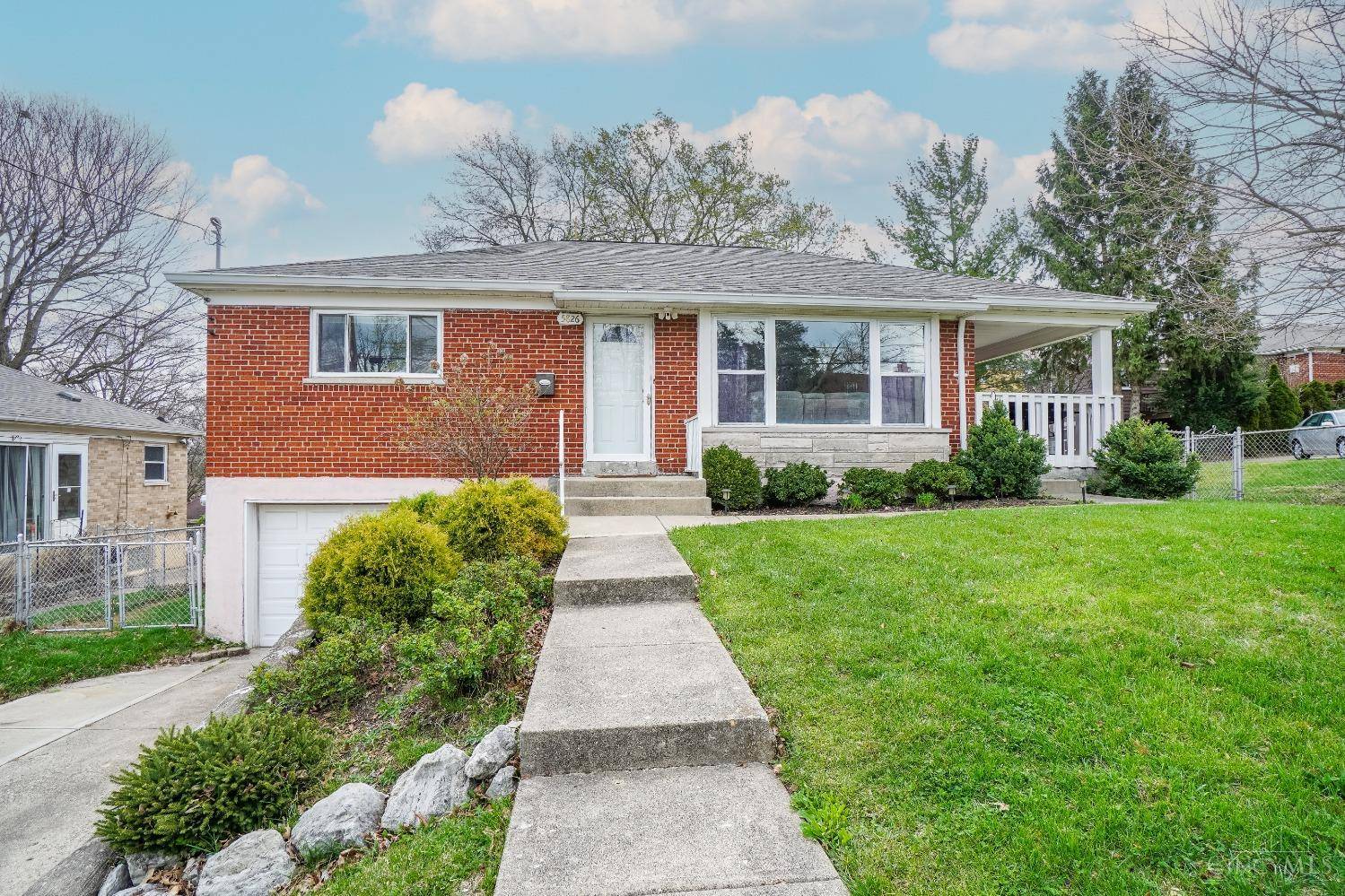 Green Twp, OH 45239,5826 Willow Oak Ln