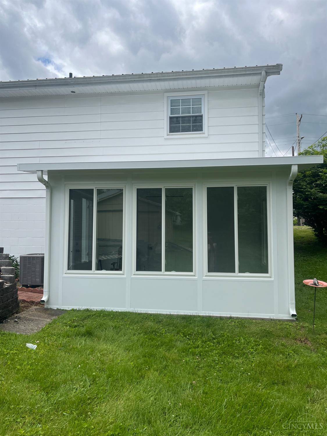 Hillsboro, OH 45133,948 N High St