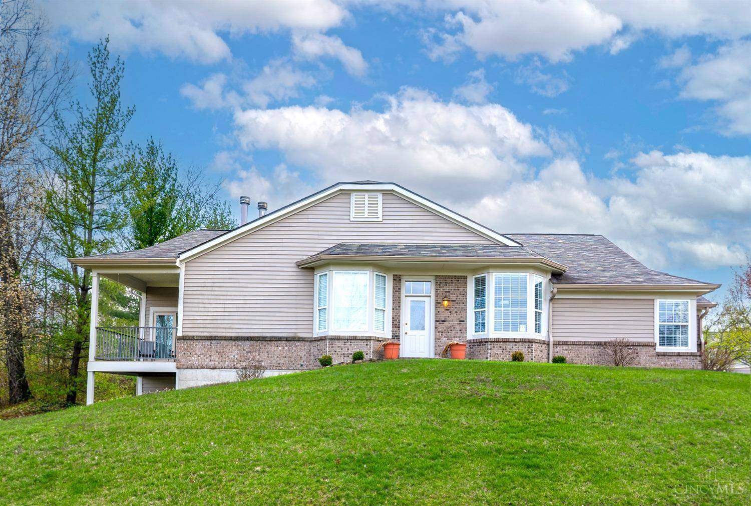 Cincinnati, OH 45230,2498 Walnutview Ct