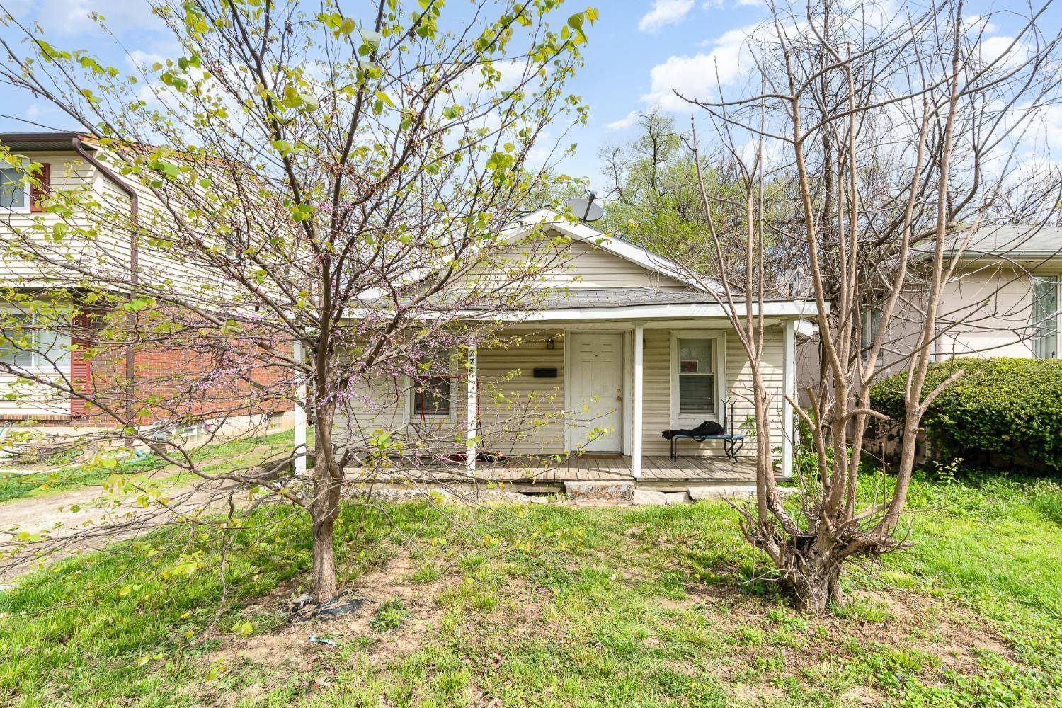 Lincoln Heights, OH 45215,776 Jackson St