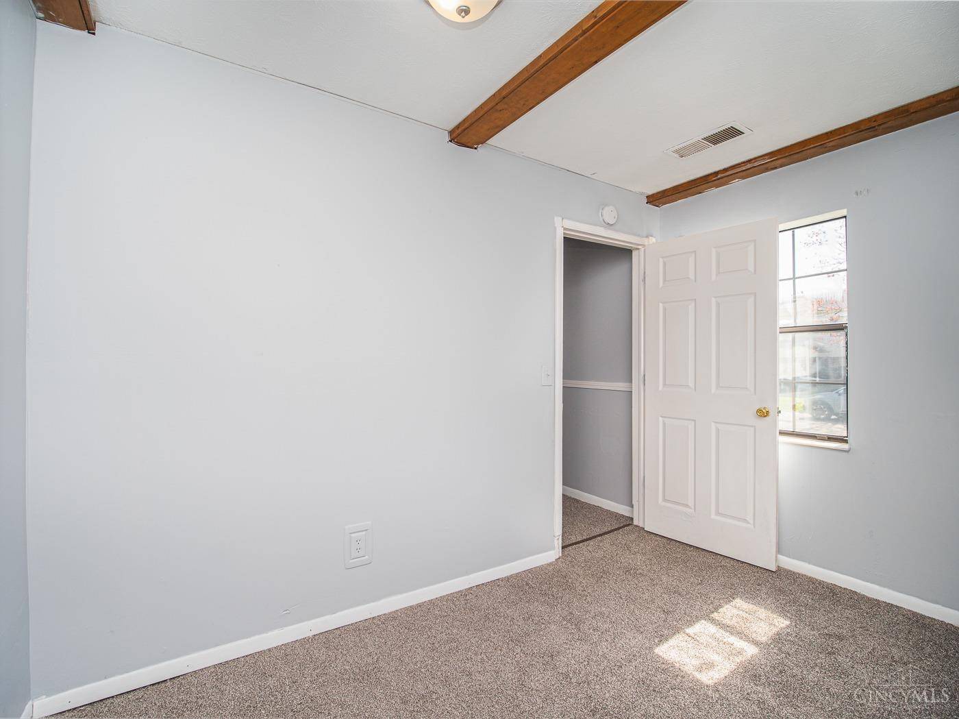 Sycamore Twp, OH 45237,1941 Chaucer Dr