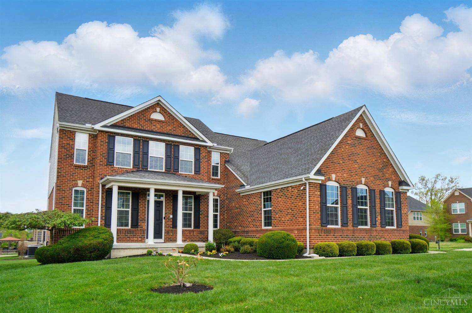 West Chester, OH 45069,5677 E Senour Dr