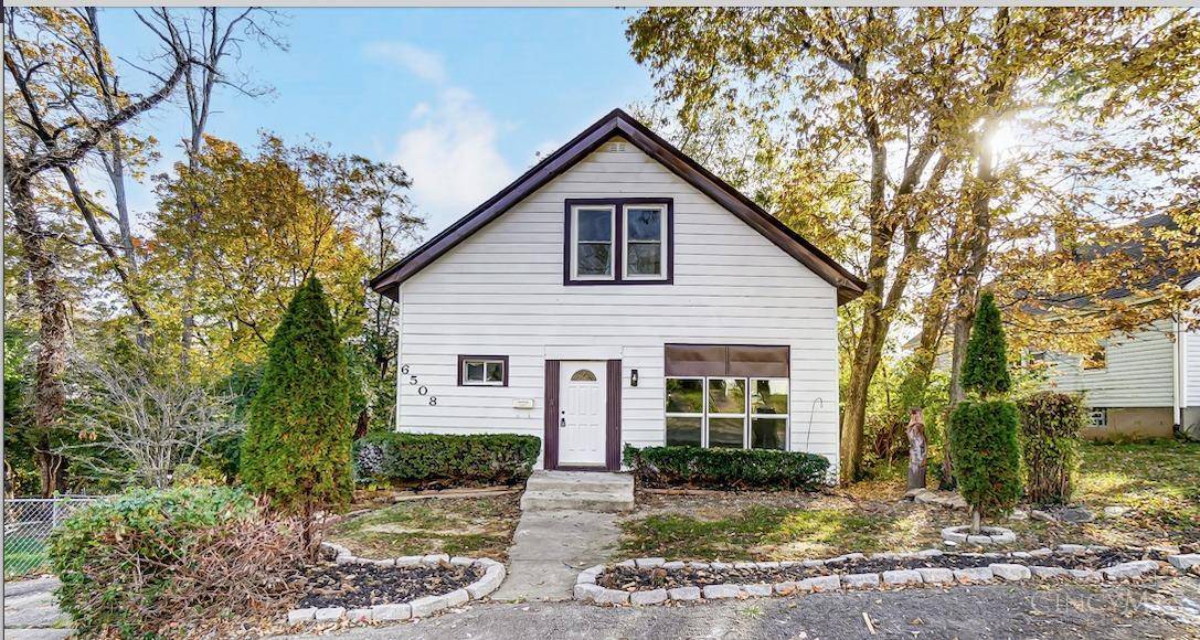 Cincinnati, OH 45213,6508 Coleridge Ave
